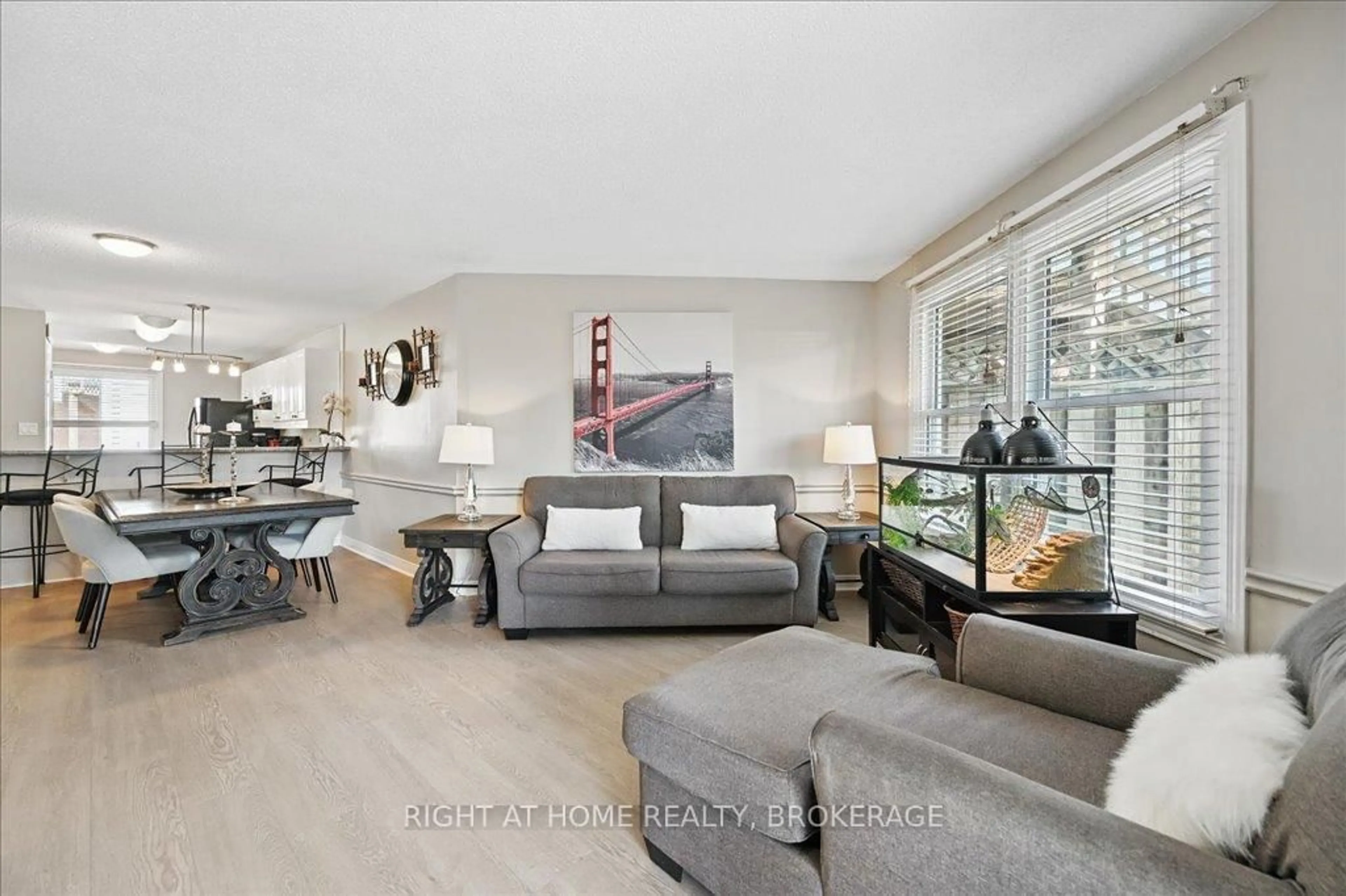 Living room with furniture, unknown for 1210 Thorpe Rd #417, Burlington Ontario L7S 2H1