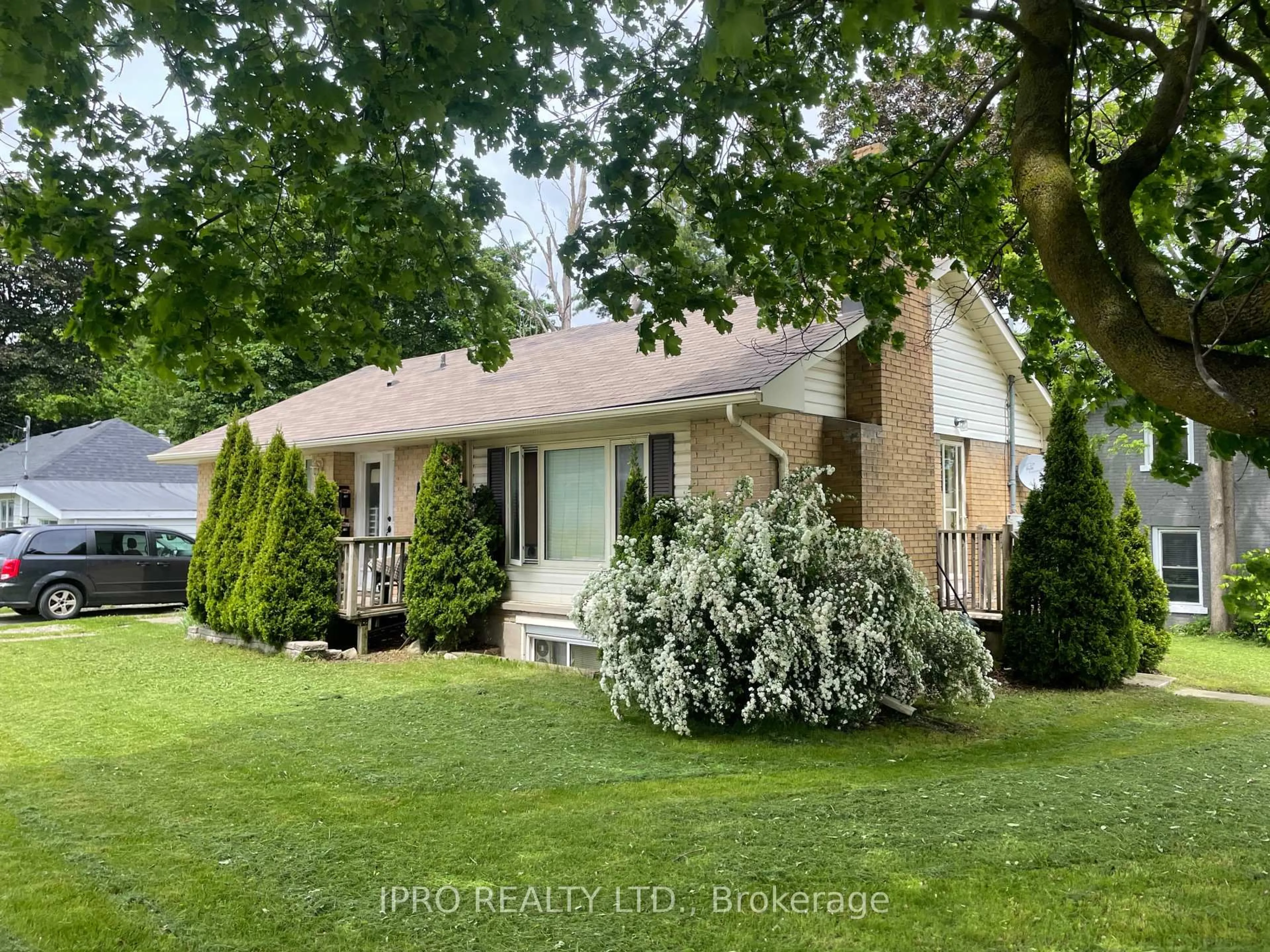 Unknown for 79 John St, Orangeville Ontario L9W 2P7