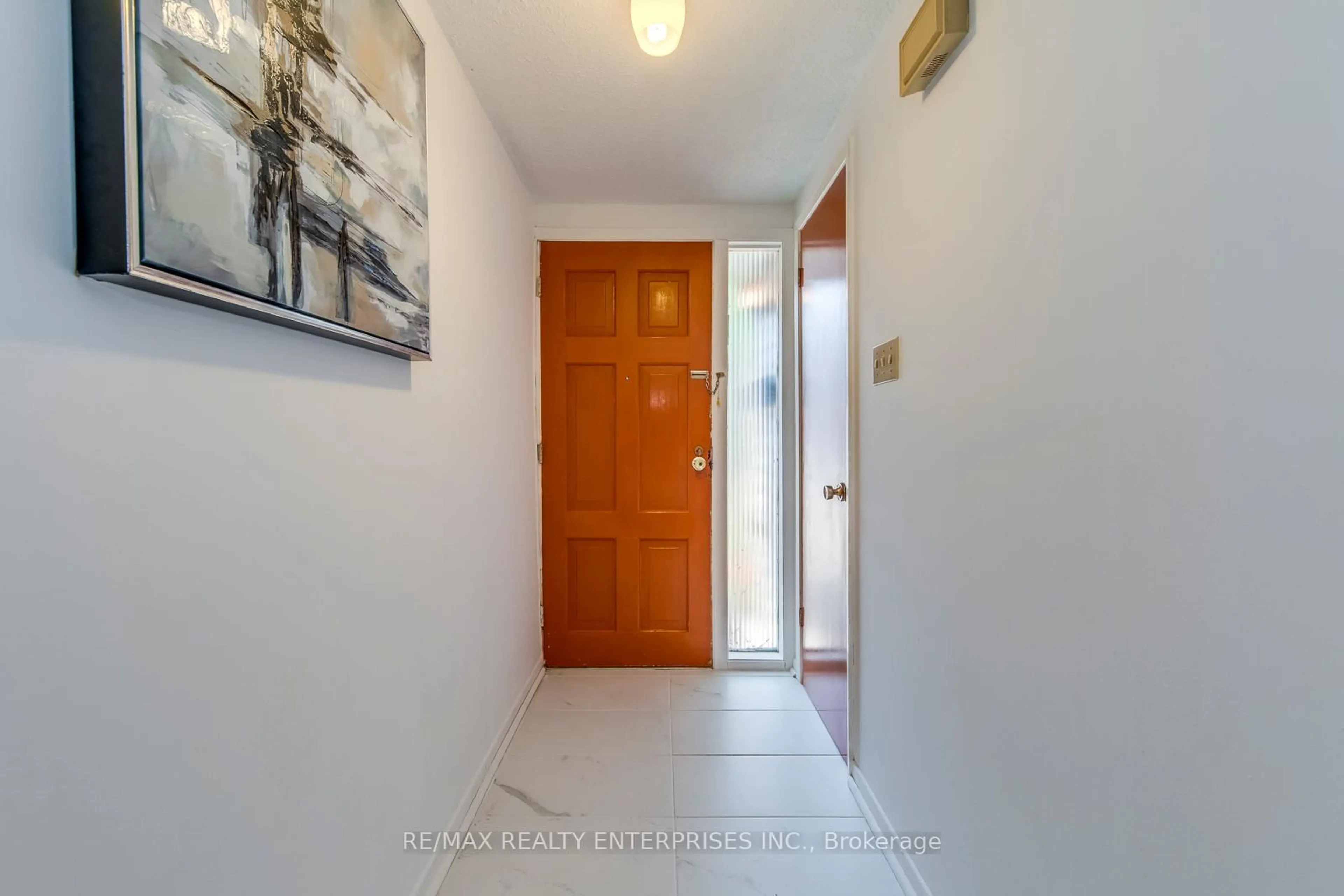 Unknown for 2315 Bromsgrove Rd #60, Mississauga Ontario L5J 4A6