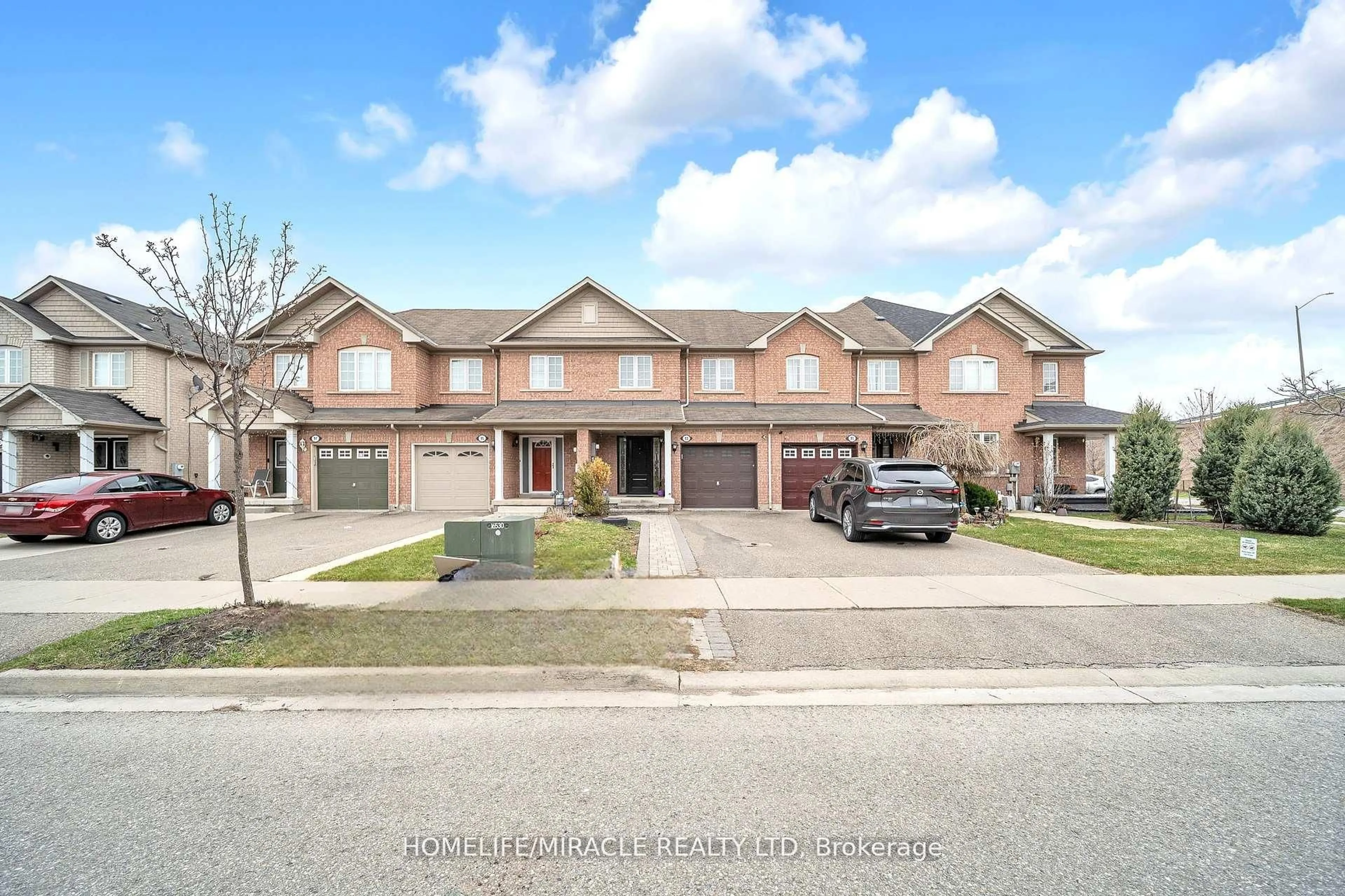 A pic from outside/outdoor area/front of a property/back of a property/a pic from drone, street for 93 Crystal Glen Cres, Brampton Ontario L6X 0K7