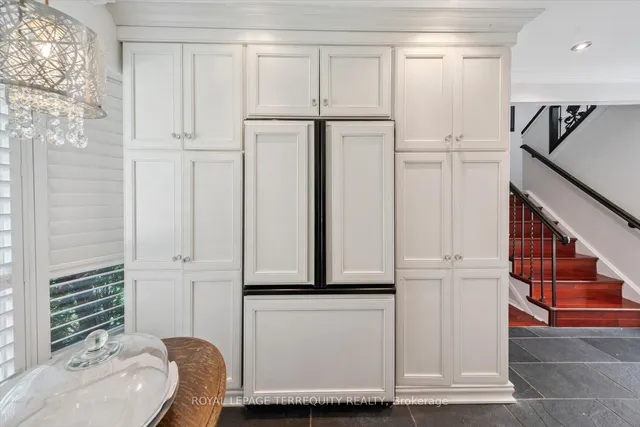 Additional property image - 1825 Hyde Mill Cres