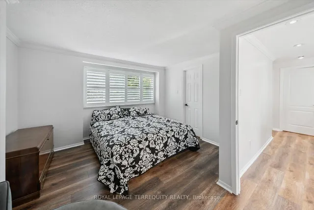 Additional property image - 1825 Hyde Mill Cres