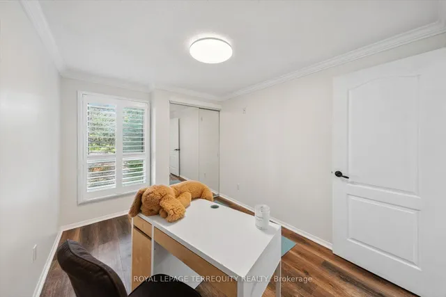 Additional property image - 1825 Hyde Mill Cres