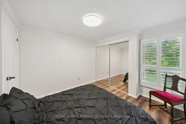 Additional property image - 1825 Hyde Mill Cres