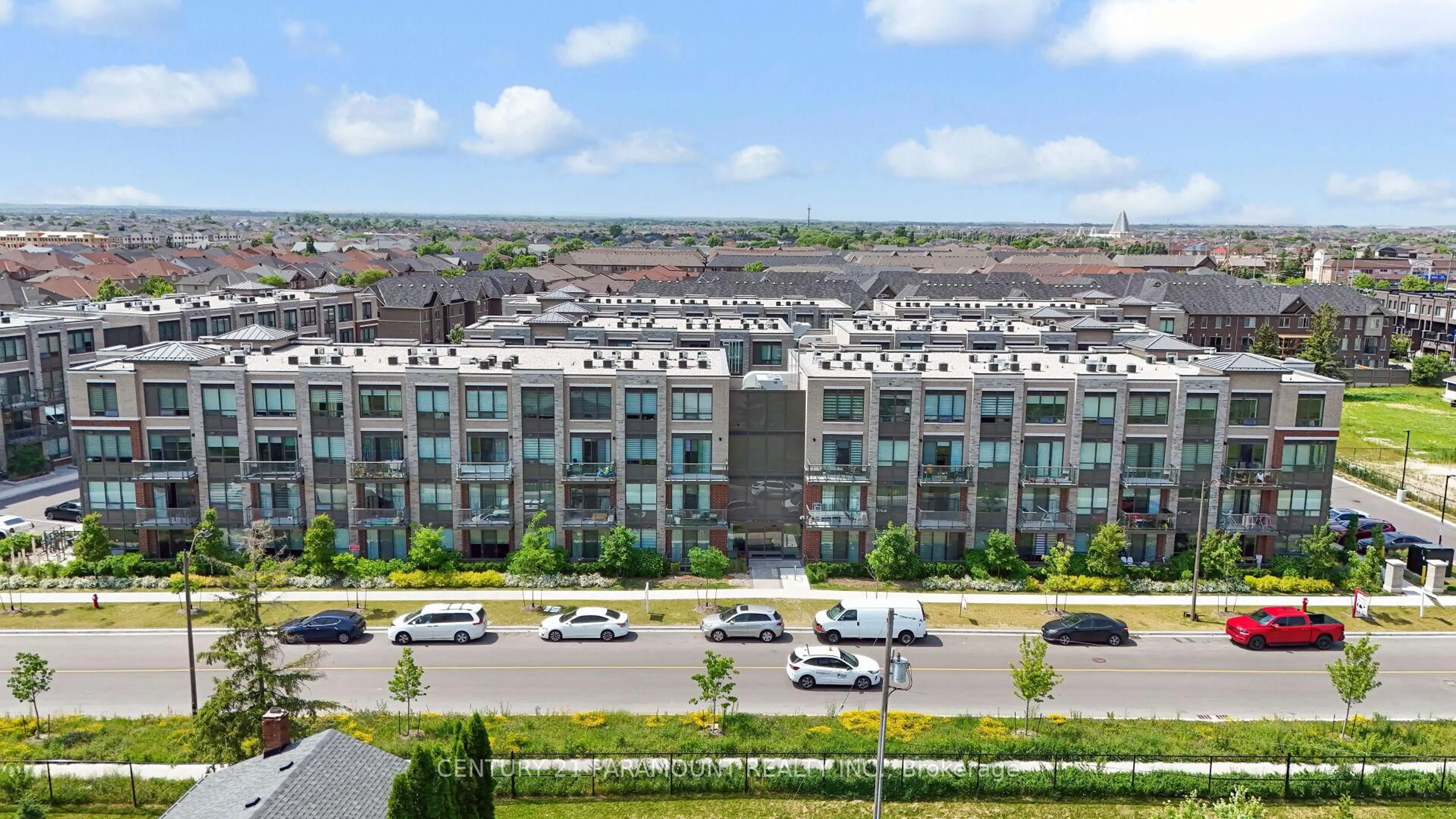 A pic from outside/outdoor area/front of a property/back of a property/a pic from drone, city buildings view from balcony for 95 Attmar Dr #102, Brampton Ontario L6P 0Y6