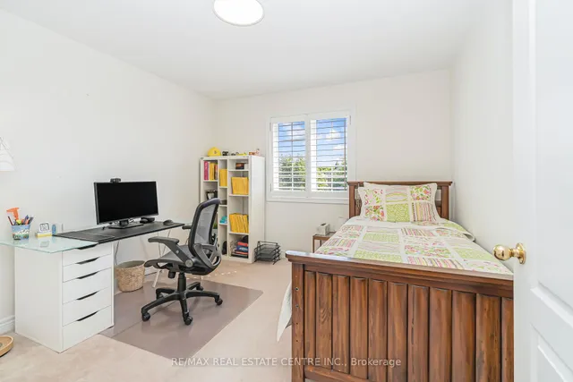 Additional image 18 of 5939 Talisman Crt