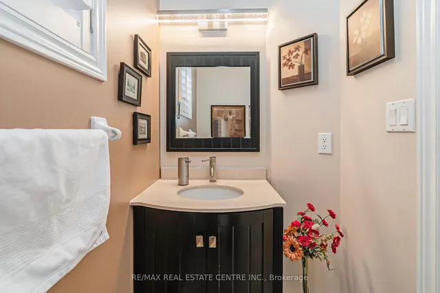Additional image 44 of 5939 Talisman Crt