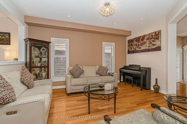 Additional image 43 of 5939 Talisman Crt