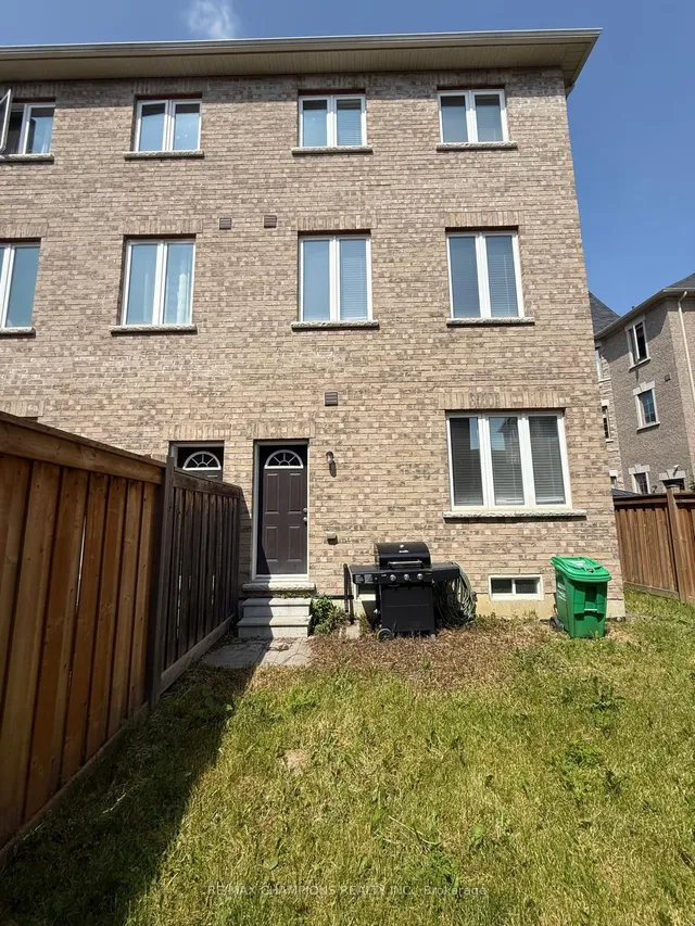 Additional property image - 4 Hobart Gdns