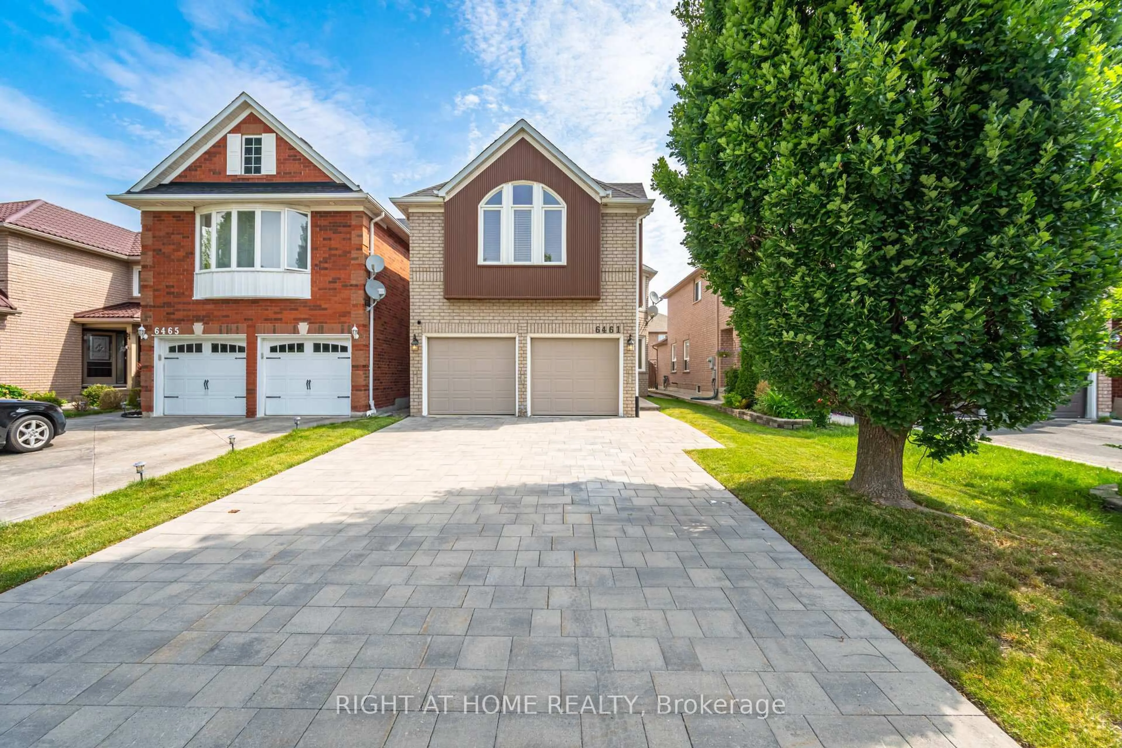 Home with brick exterior material, street for 6461 Hampden Woods Rd, Mississauga Ontario L5N 7W1