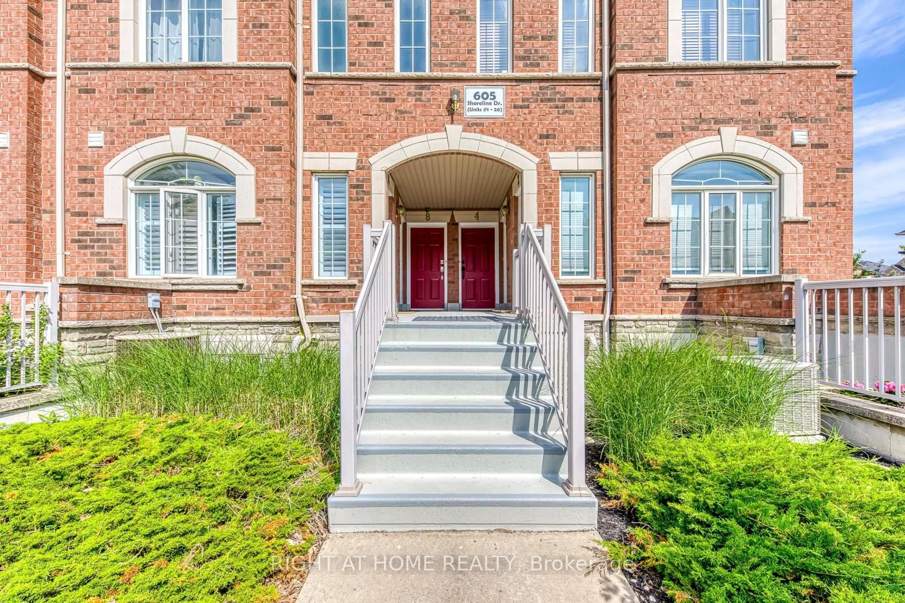 Unknown for 605 Shoreline Dr #8, Mississauga Ontario L5B 4K3