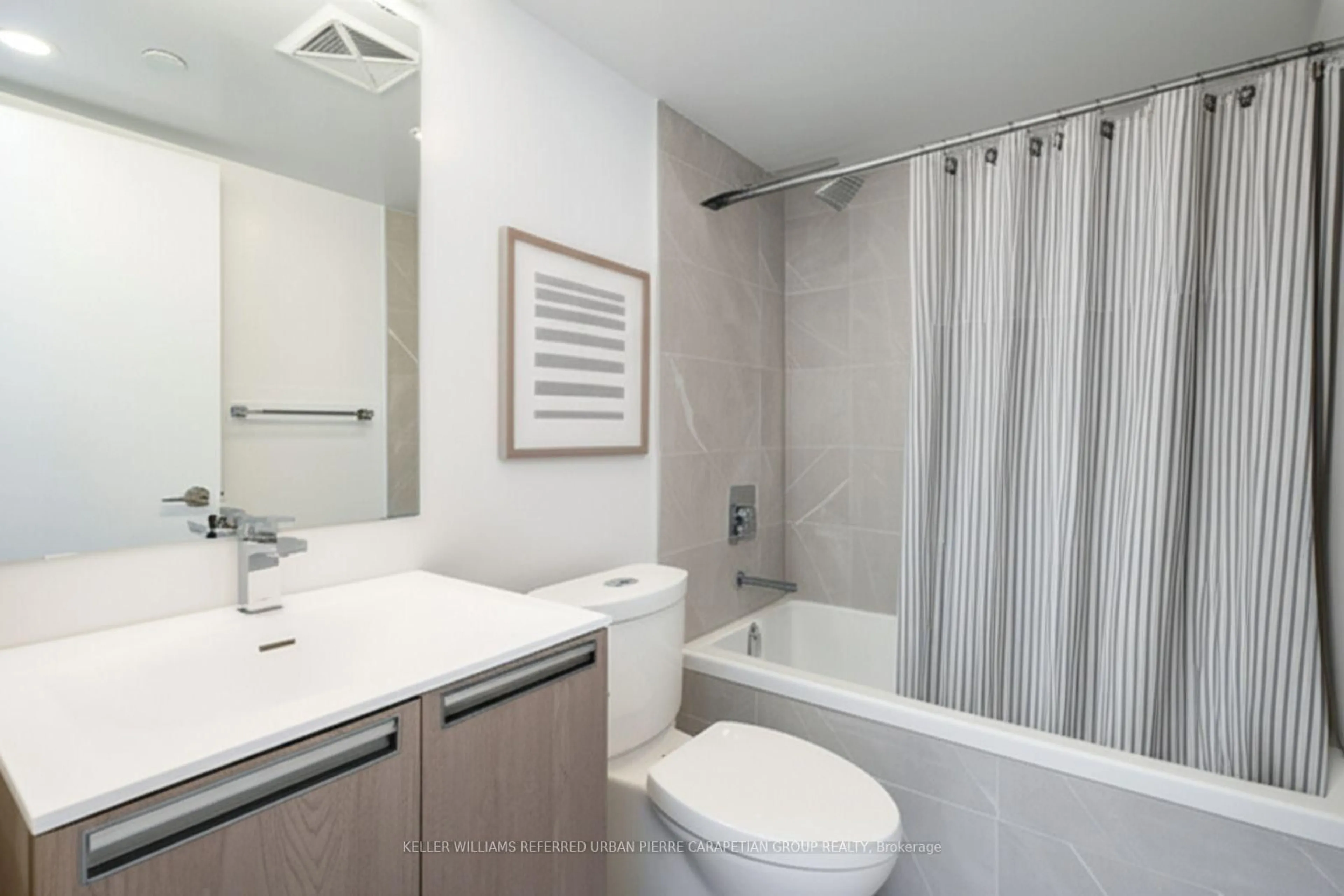 Standard bathroom, unknown for 160 Kingsway Cres #212, Toronto Ontario M8X 2S4