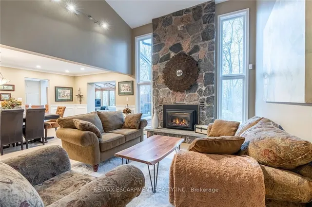 Additional property image - 1351 HAZELTON Blvd