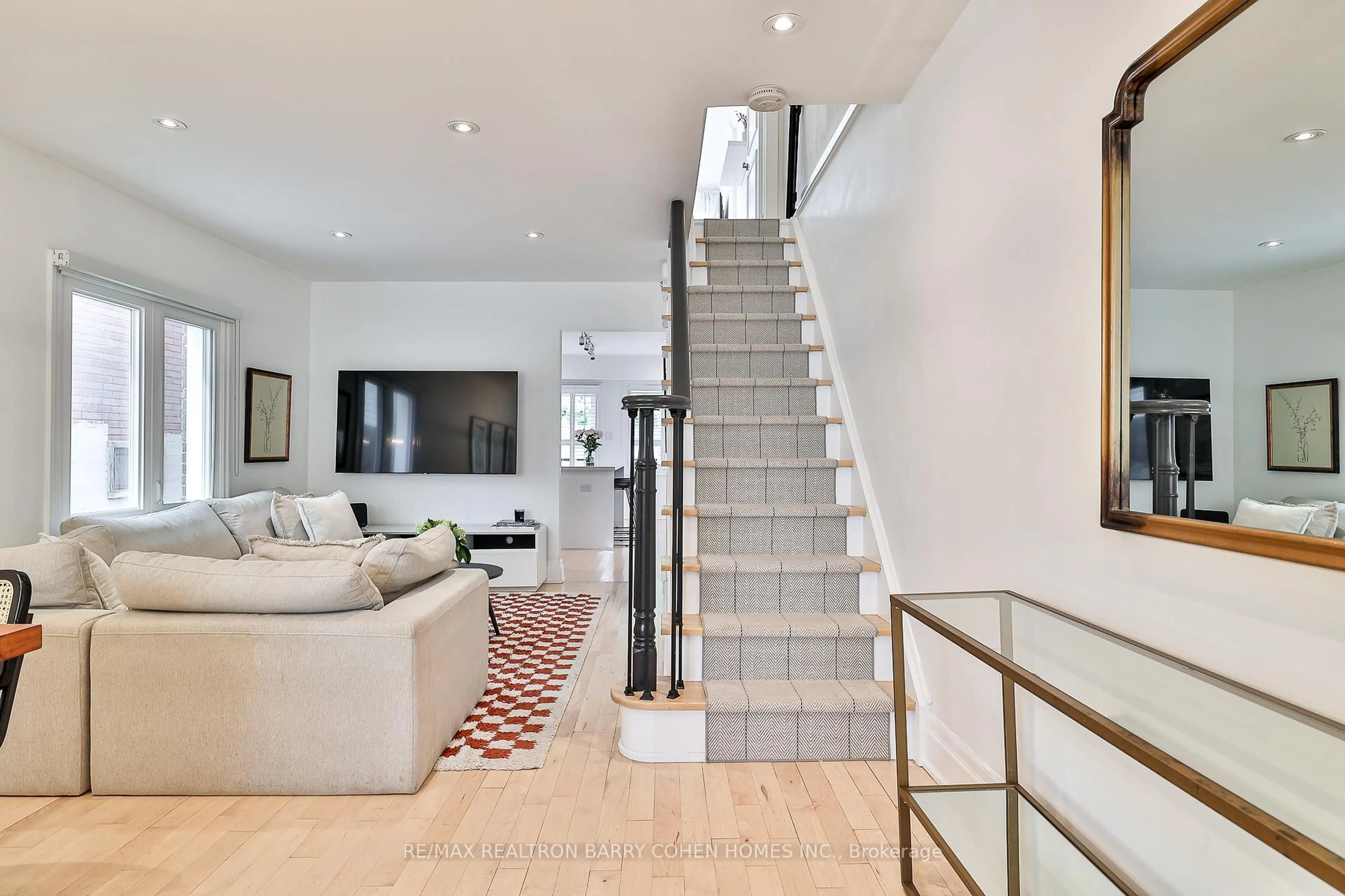Stairs for 148 Prescott Ave, Toronto Ontario M6N 3H1