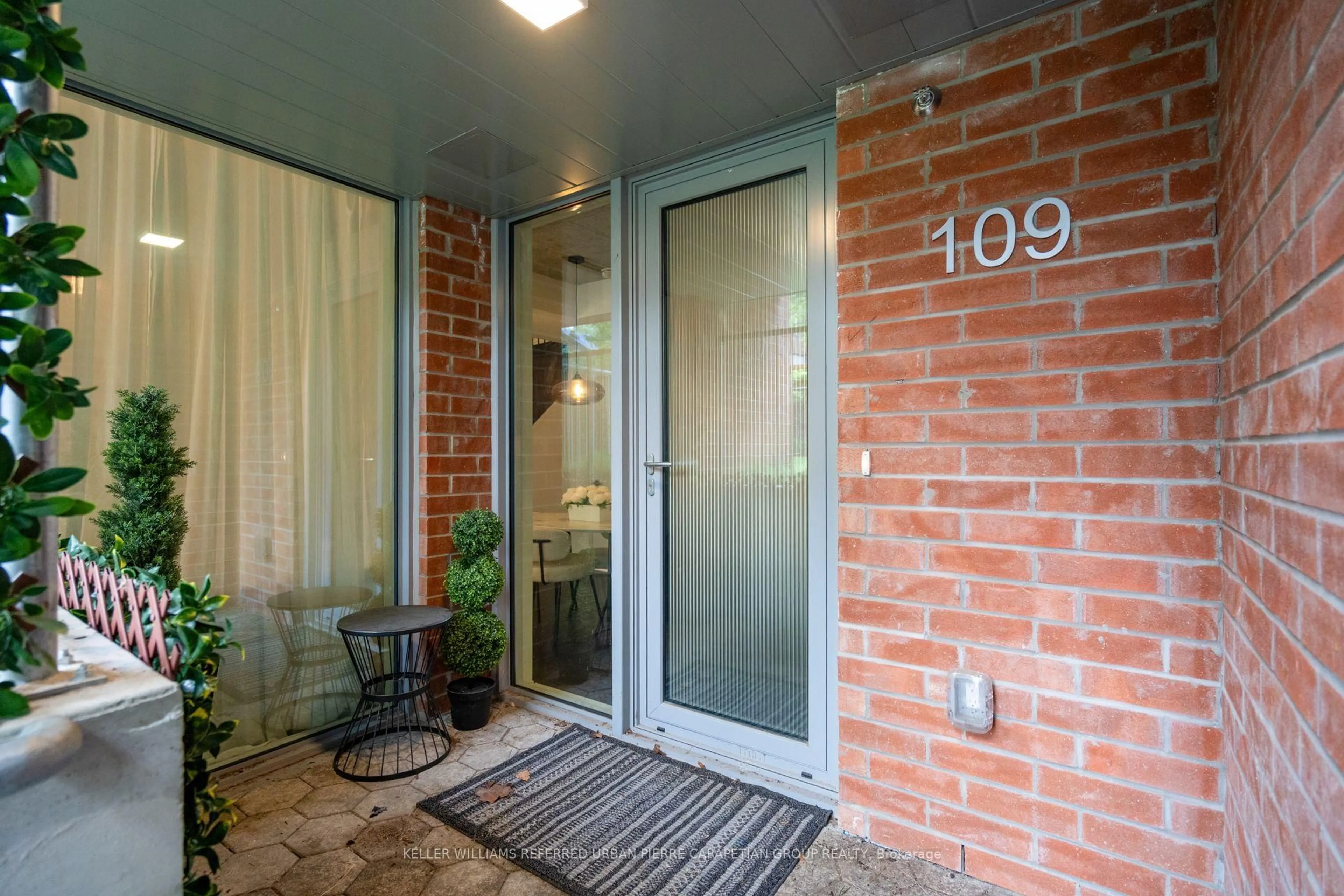 Unknown for 57 Brock Ave #TH 109, Toronto Ontario M6K 0H3