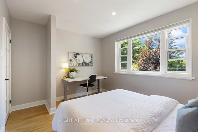 Additional image 12 of 4224 Bloor St