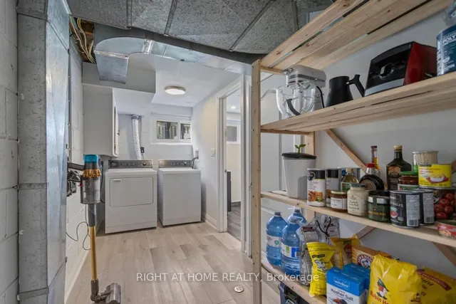 Additional image 6 of 4224 Bloor St
