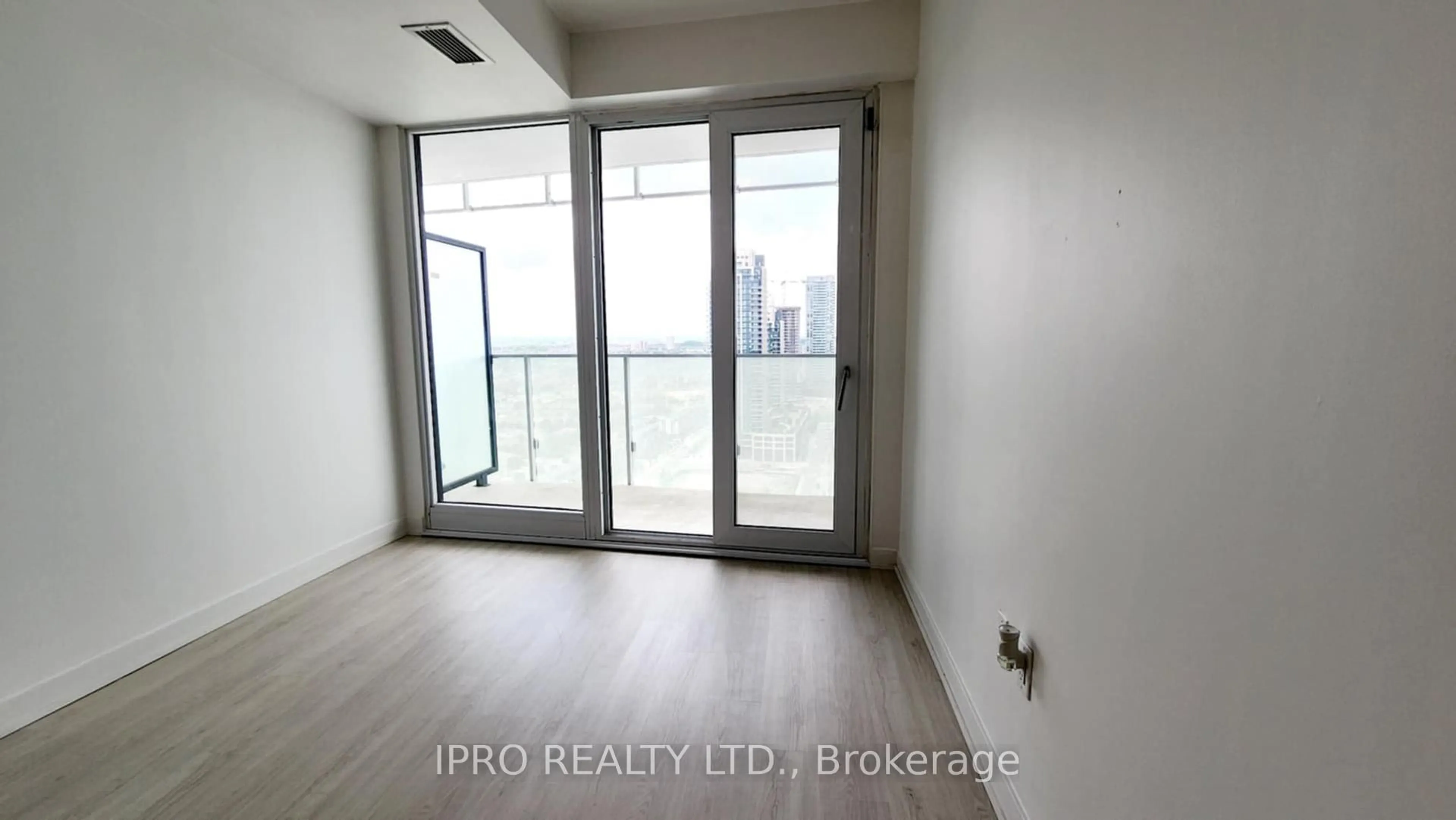A pic of a room for 3883 Quartz Rd #2112, Mississauga Ontario L5B 0M4