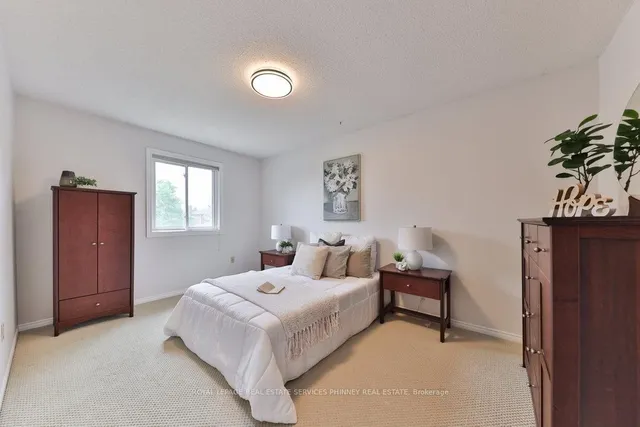 Additional property image - 296 Evergreen Cres