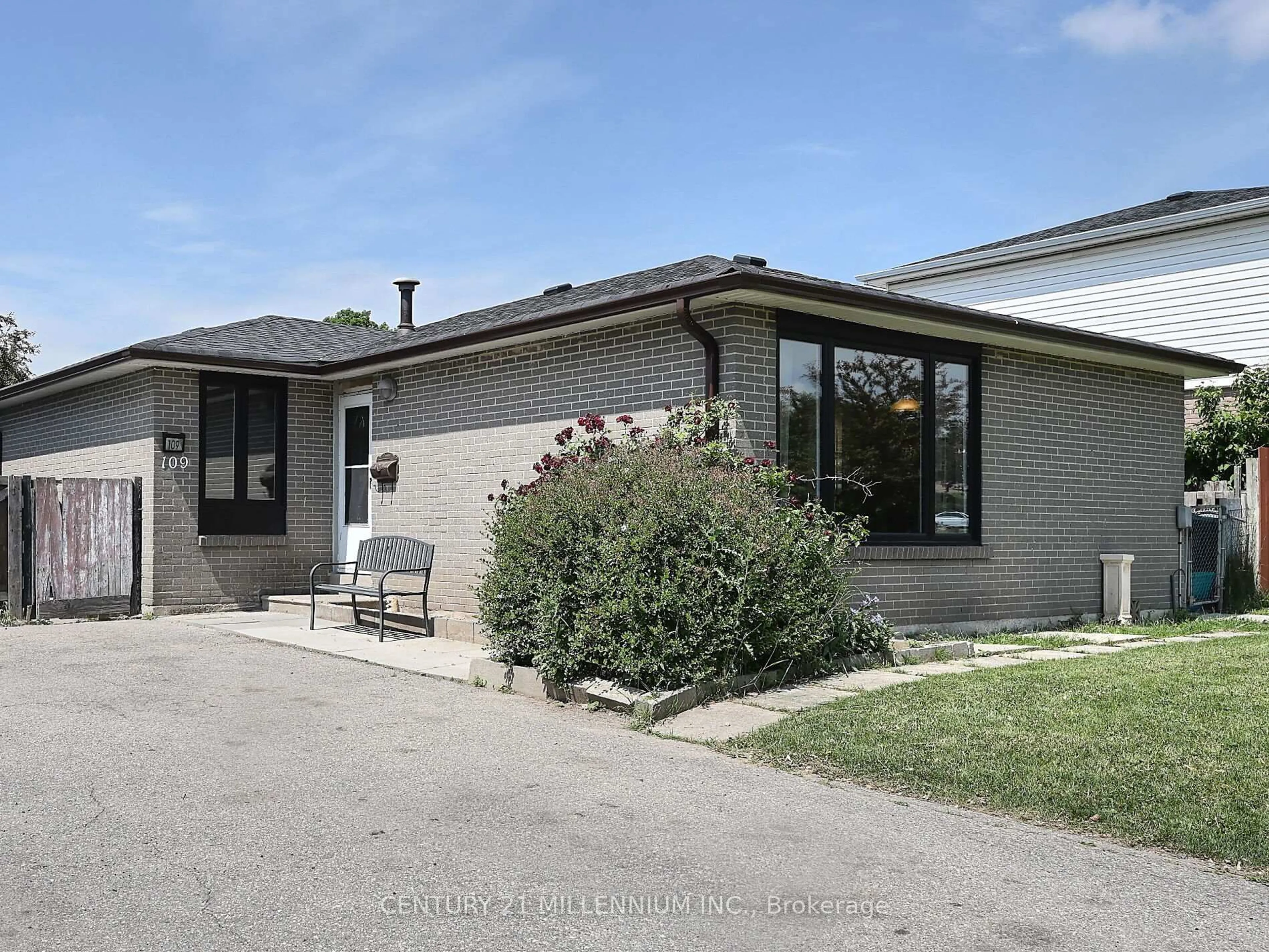 Unknown for 109 Folkstone Cres, Brampton Ontario L6T 3M6