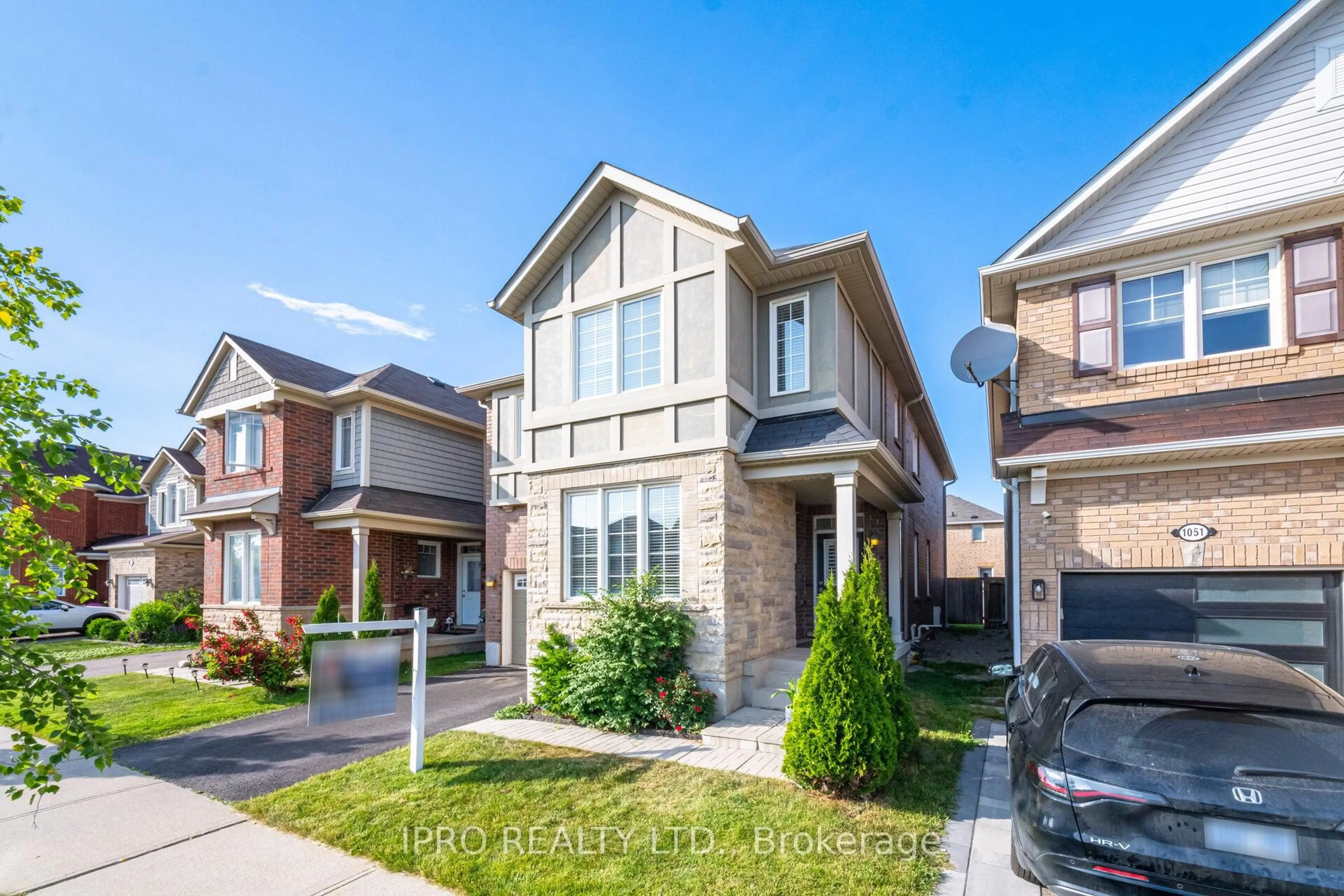 Home with brick exterior material, street for 1047 Savoline Blvd, Milton Ontario L9T 8P2