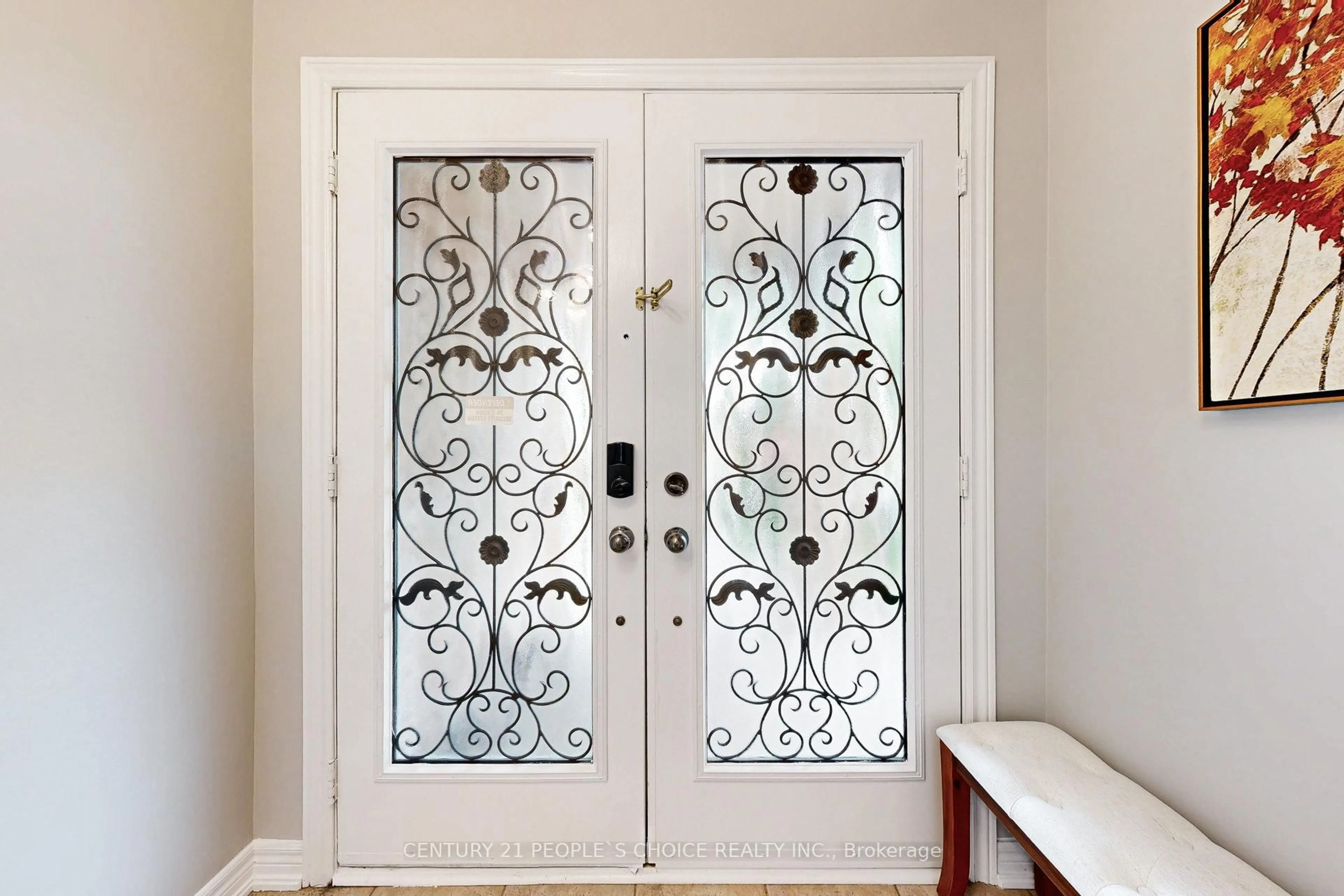 Indoor entryway for 7095 Village Walk, Mississauga Ontario L5W 1X5