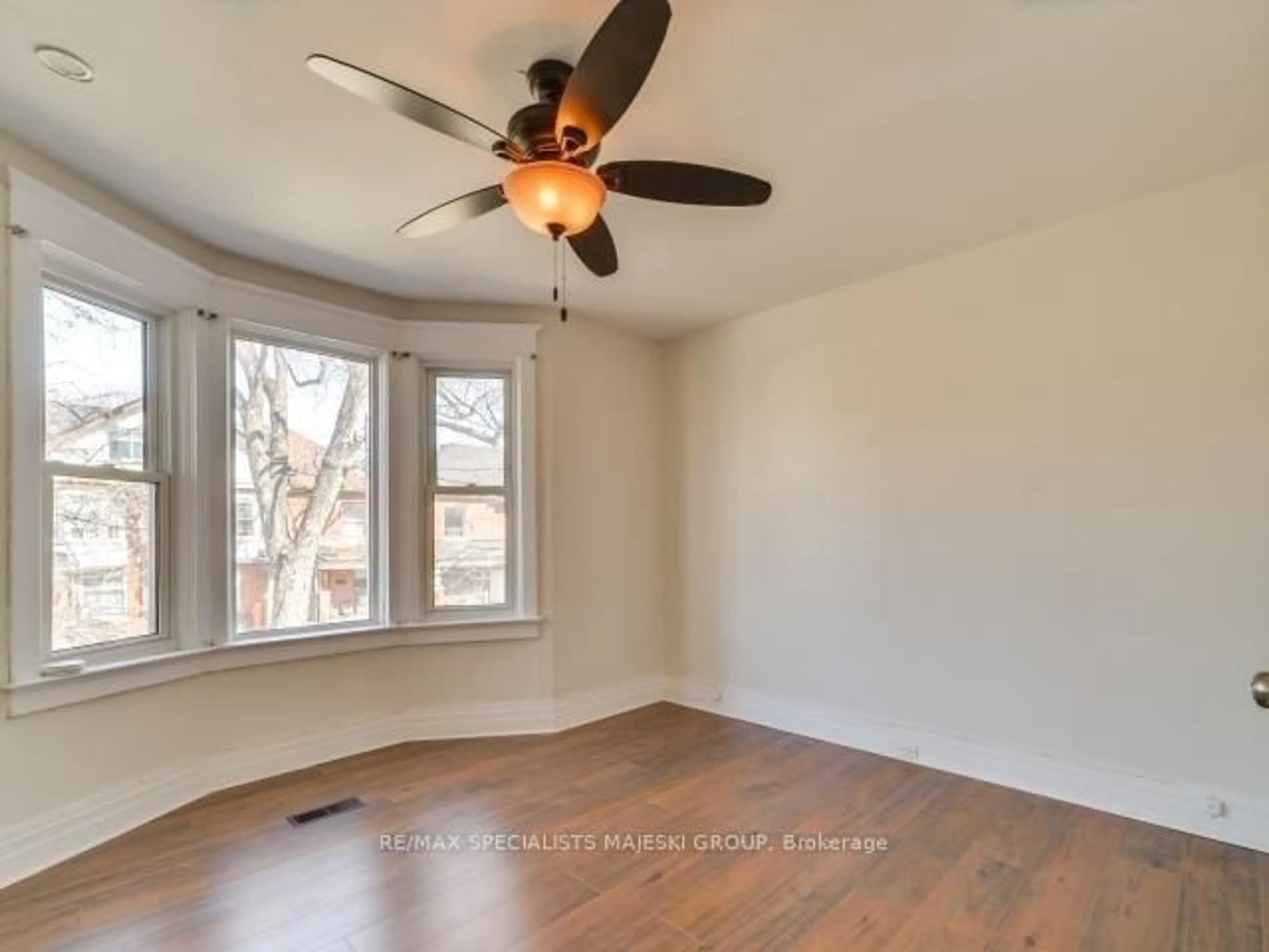 A pic of a room for 13 Westminster Ave, Toronto Ontario M6R 1N3