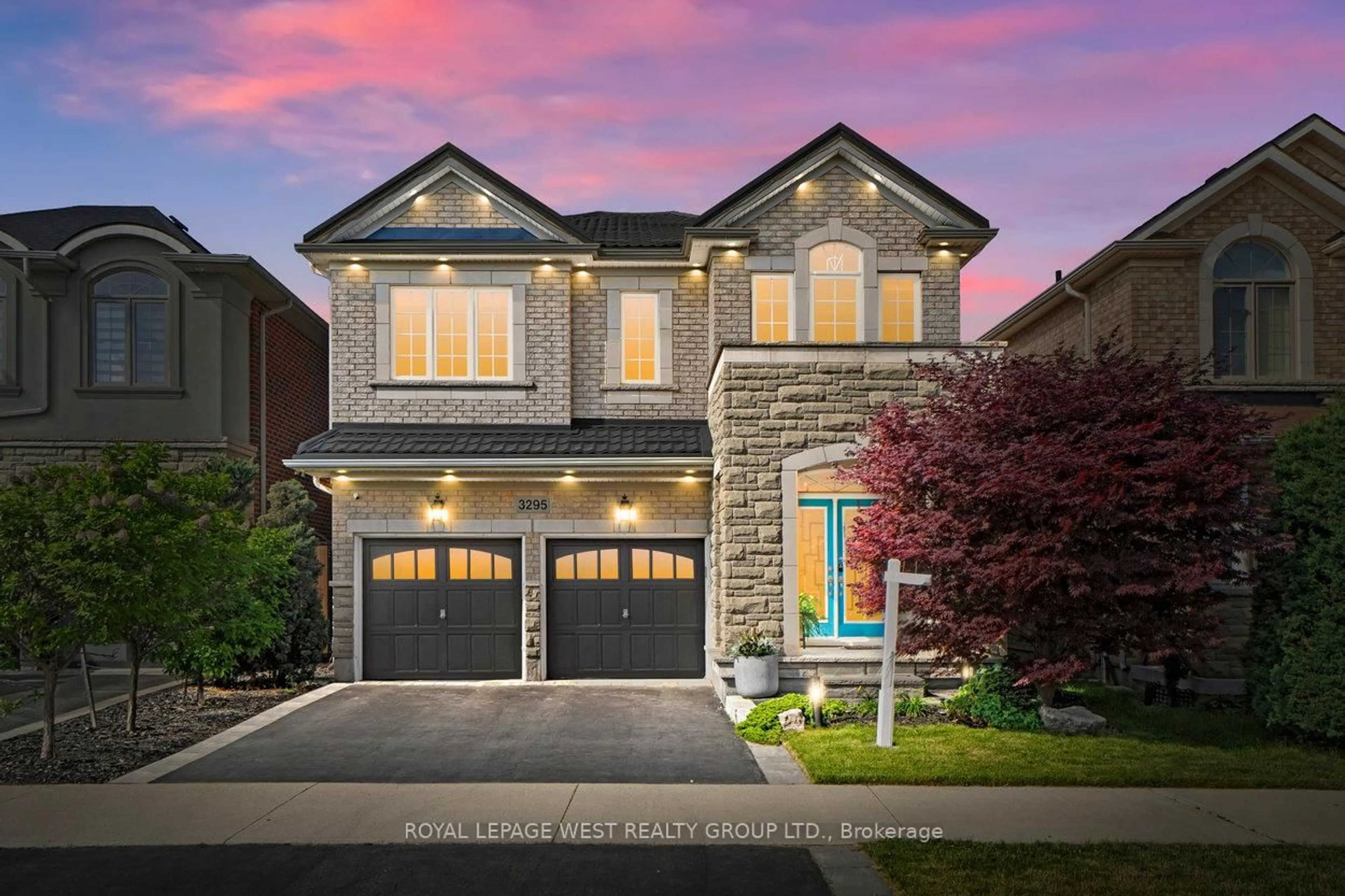 Home with brick exterior material, street for 3295 Hopkins Dr, Burlington Ontario L7M 0M8