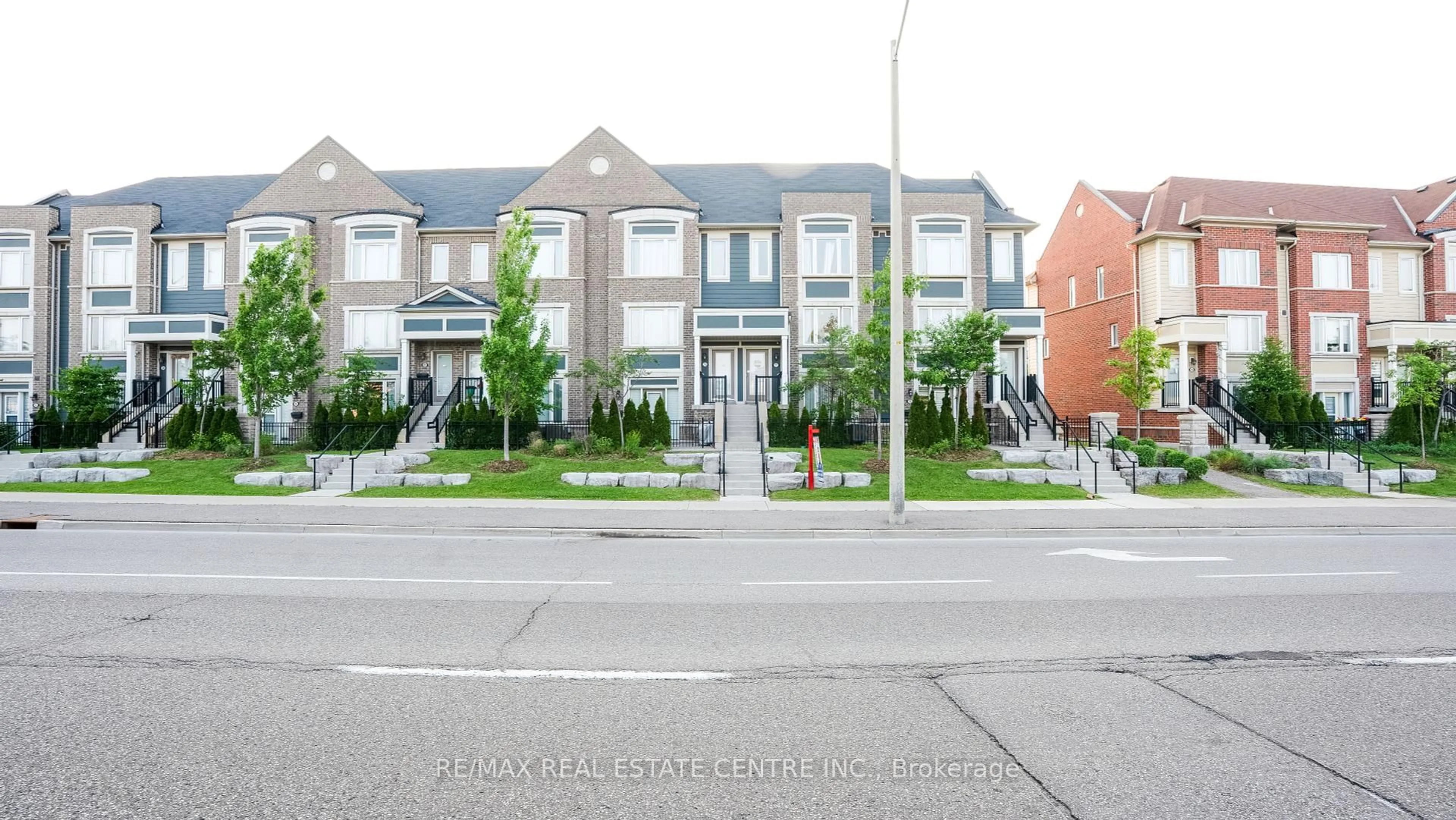 Unknown for 250 Sunny Meadow Blvd #77, Brampton Ontario L6R 3Y7
