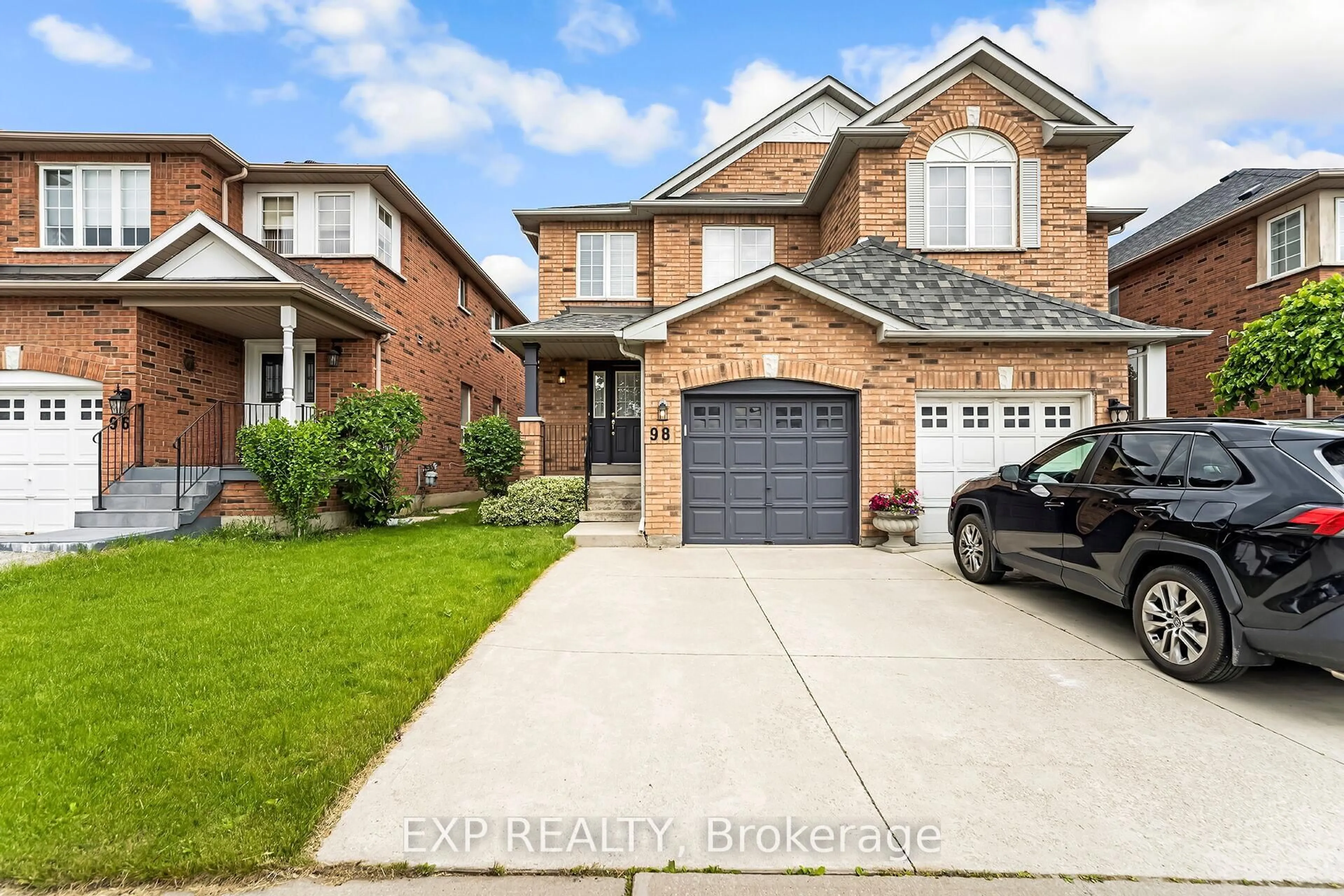 Home with brick exterior material, street for 98 Merganser Cres, Brampton Ontario L6W 4G4