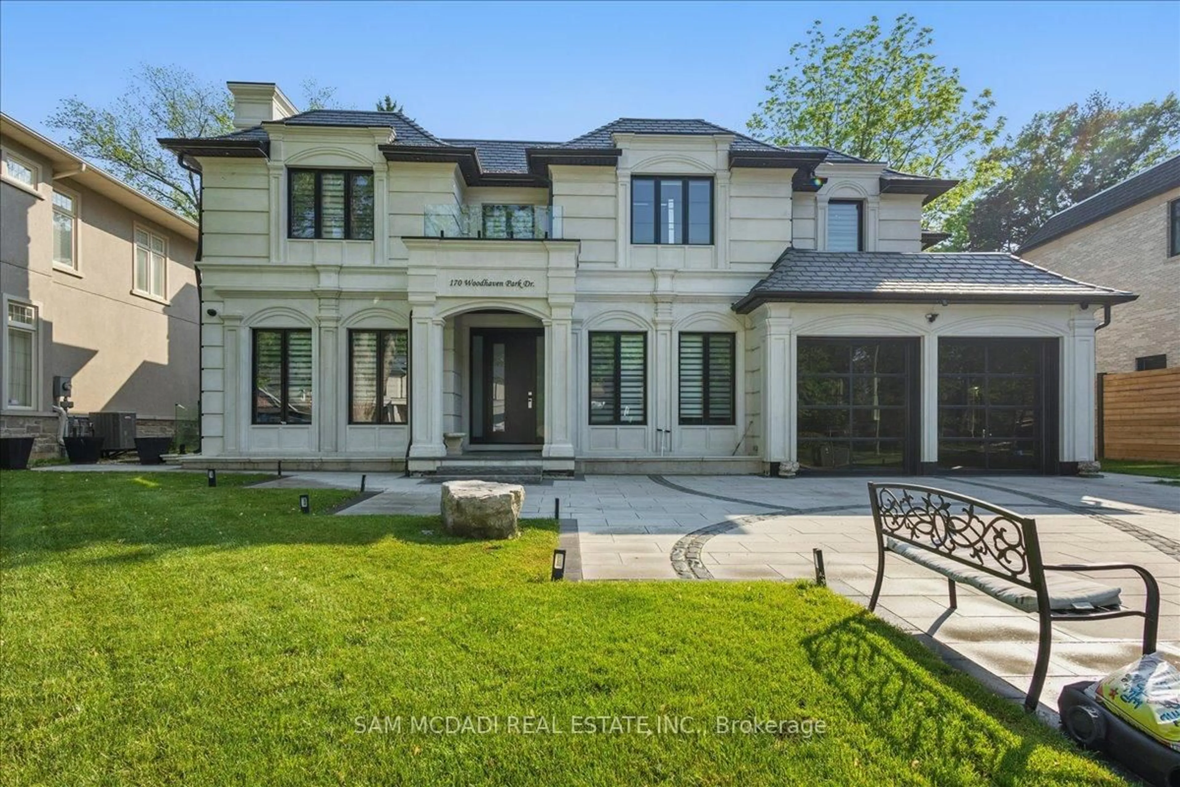 Home with brick exterior material, unknown for 170 Woodhaven Park Dr, Oakville Ontario L6L 4K6