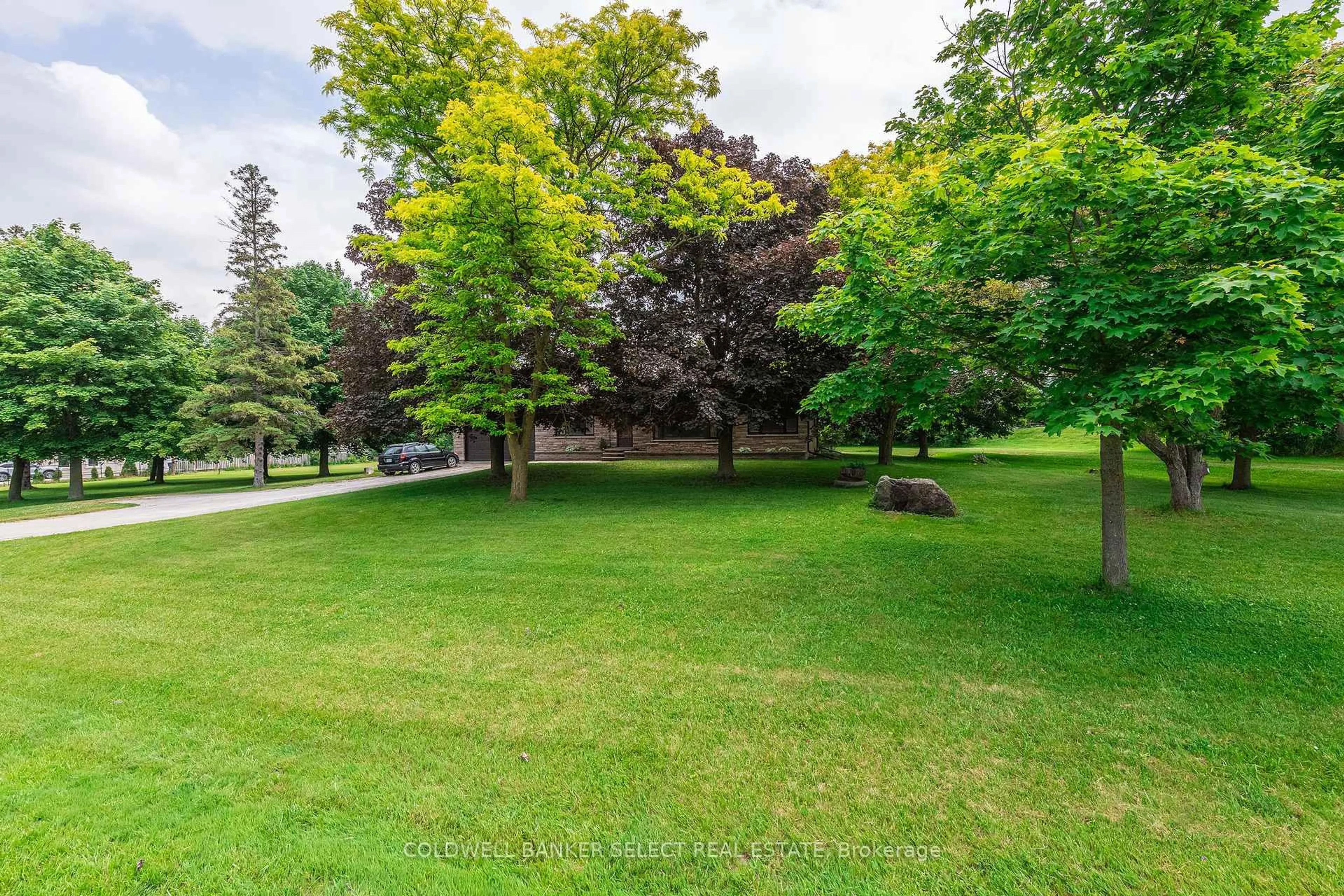 Unknown for 6261 Healey Rd, Caledon Ontario L7C 0X1