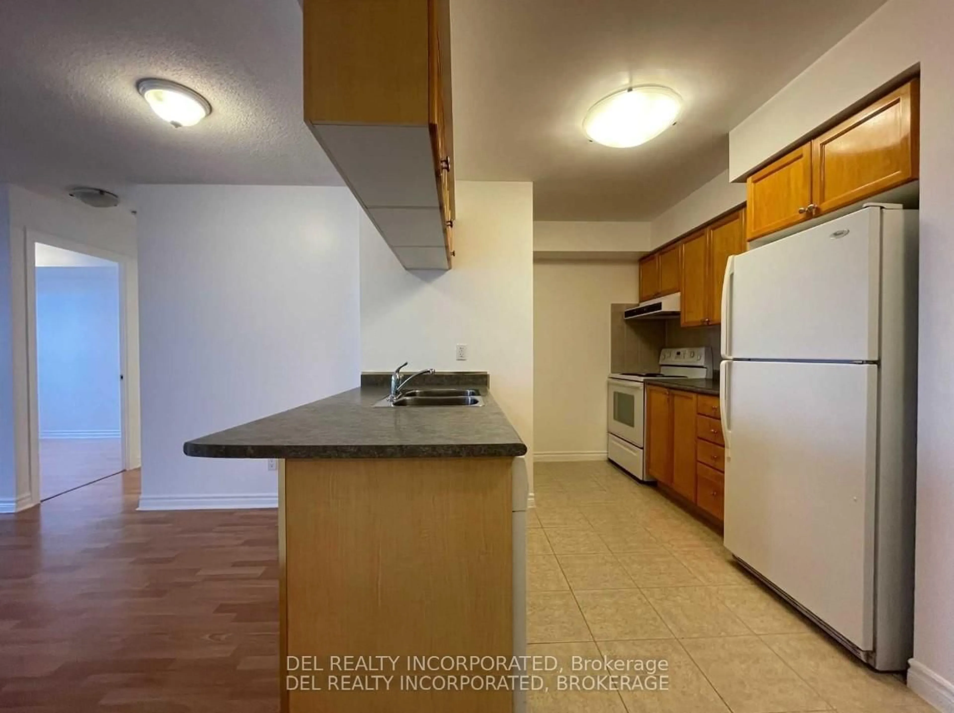 Standard kitchen, unknown for 3888 Duke of York Blvd #1722, Mississauga Ontario L5B 4M7