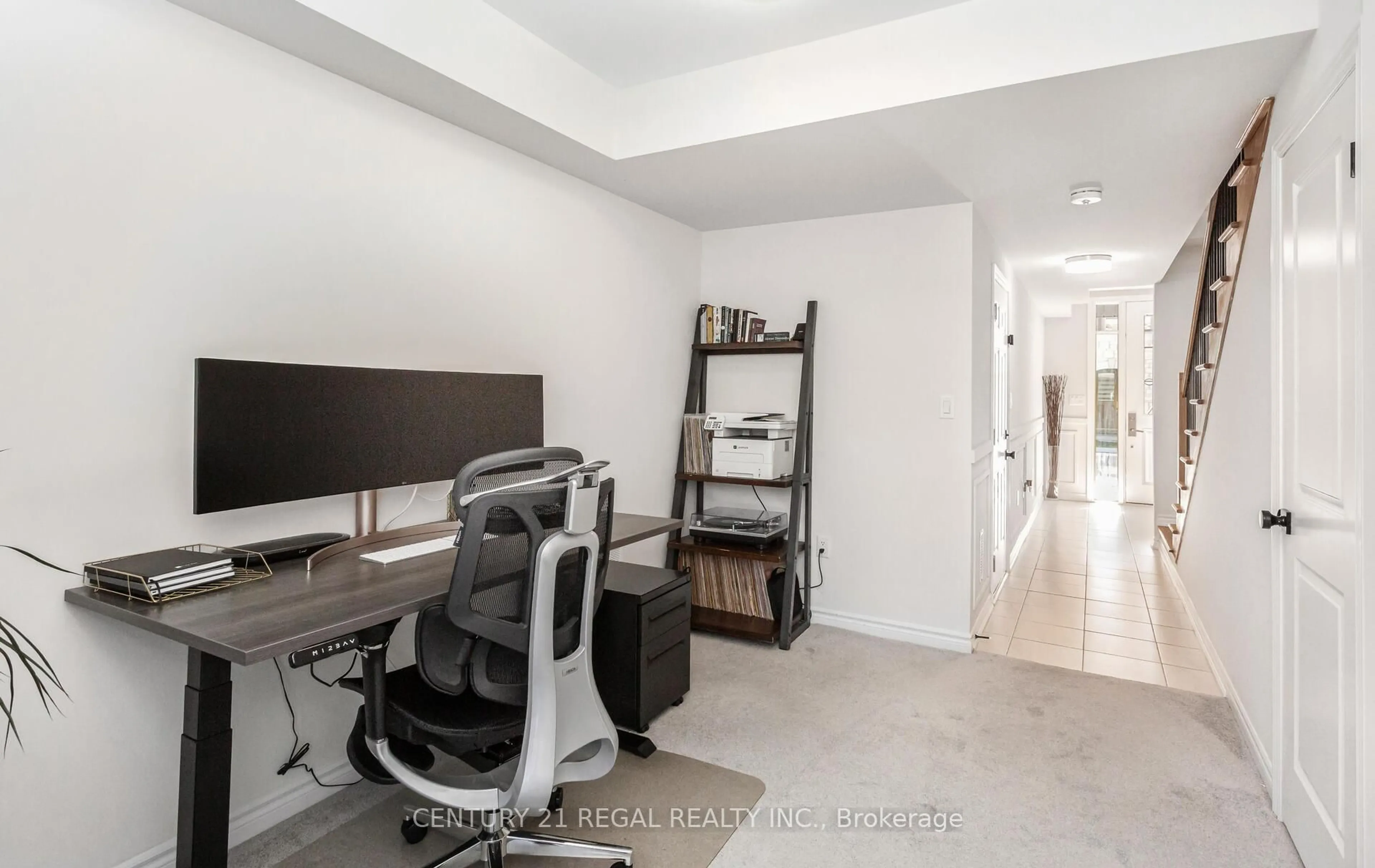 A pic of a room for 24 Arcola St, Brampton Ontario L6P 4N7