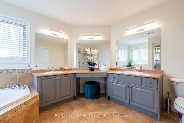 Additional property image - 2338 Norland Dr