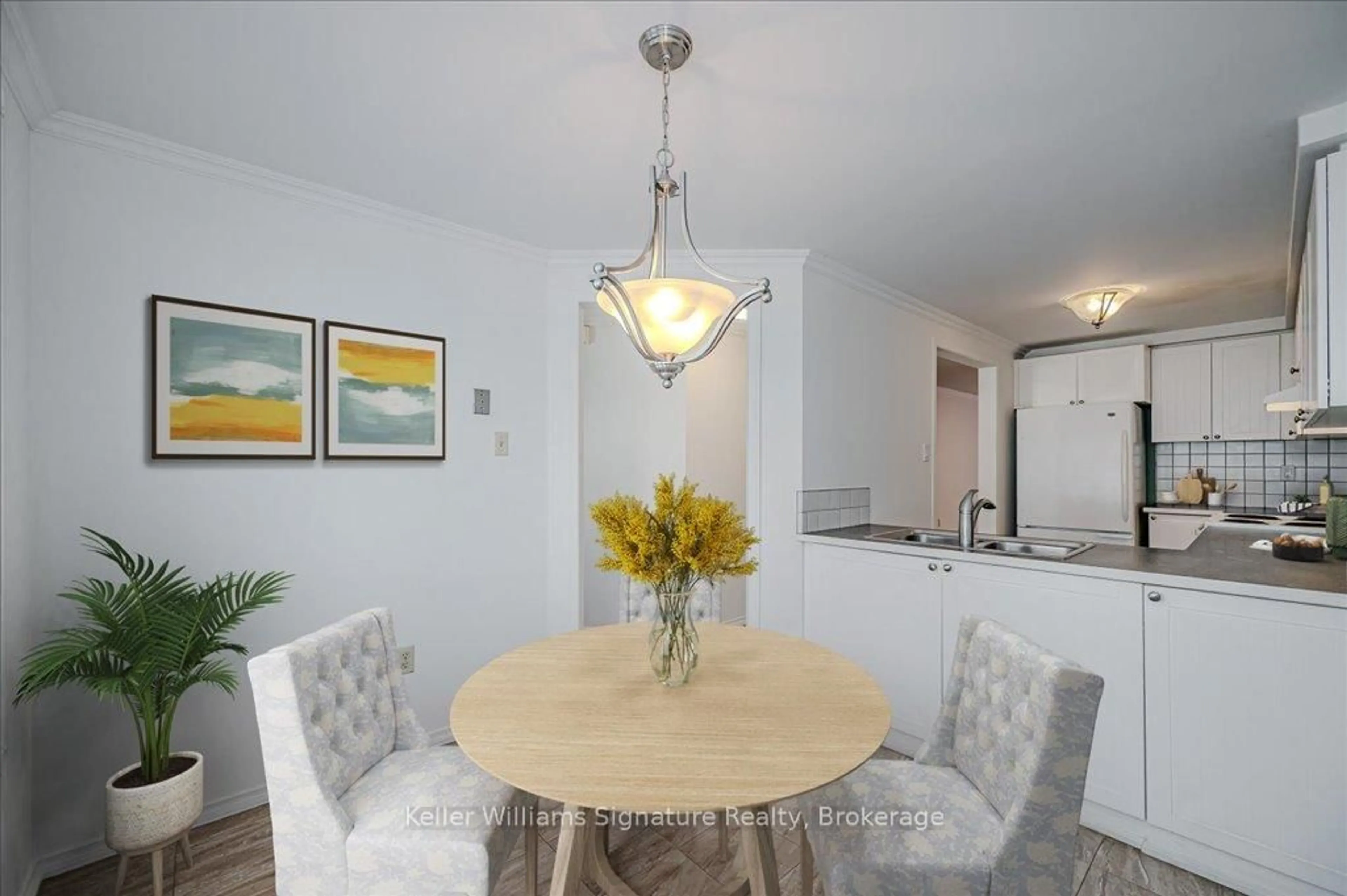 Dining room, unknown for 2055 Walkers Line #105, Burlington Ontario L7M 4B5