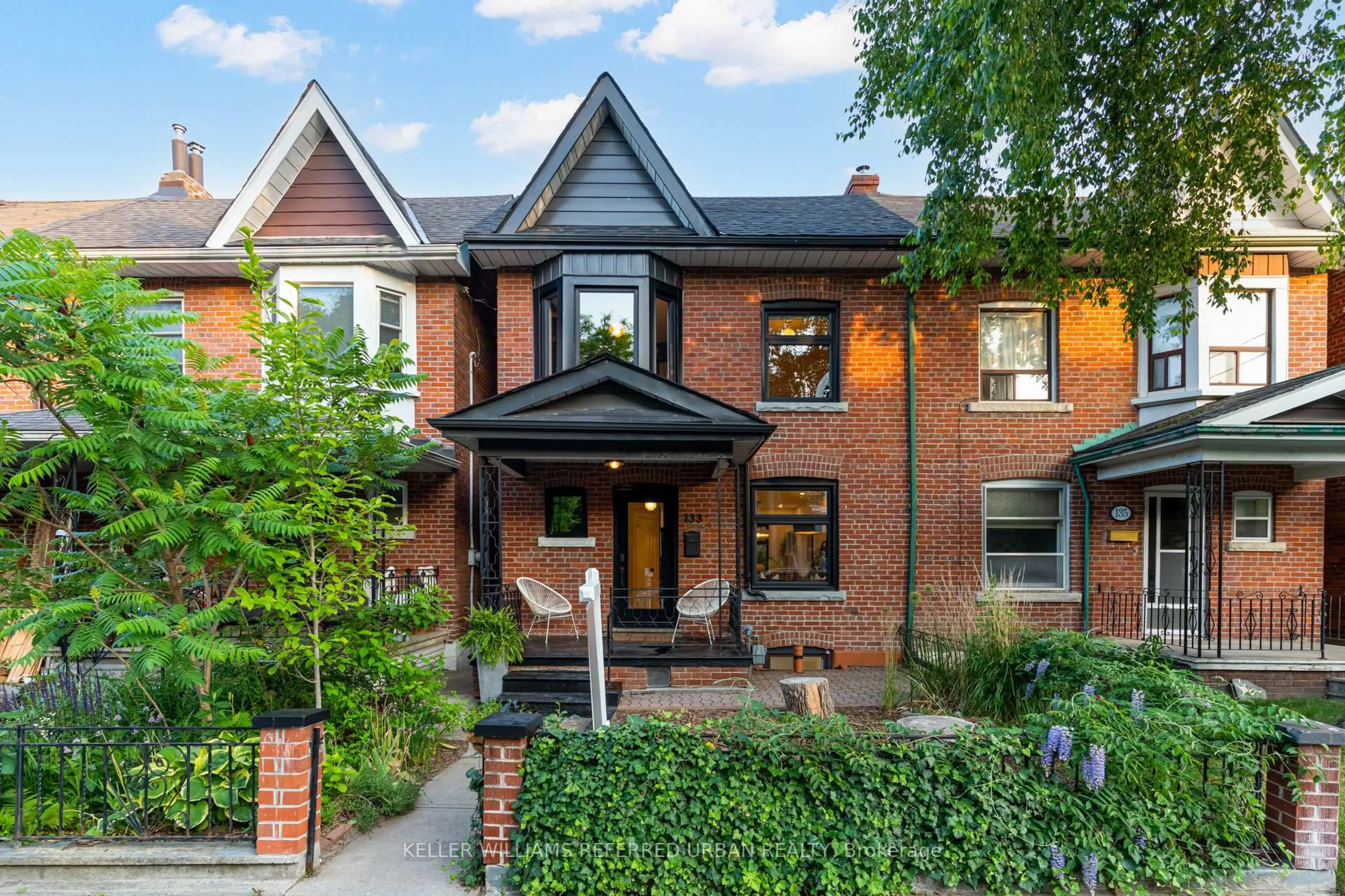 Home with brick exterior material, street for 133 Essex St, Toronto Ontario M6G 1T6