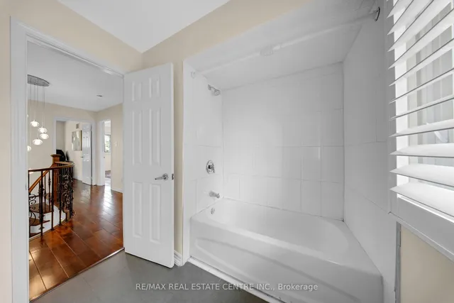 Additional image 39 of 30 Oaklea Blvd
