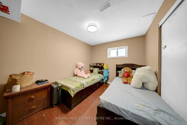 Additional image 42 of 30 Oaklea Blvd
