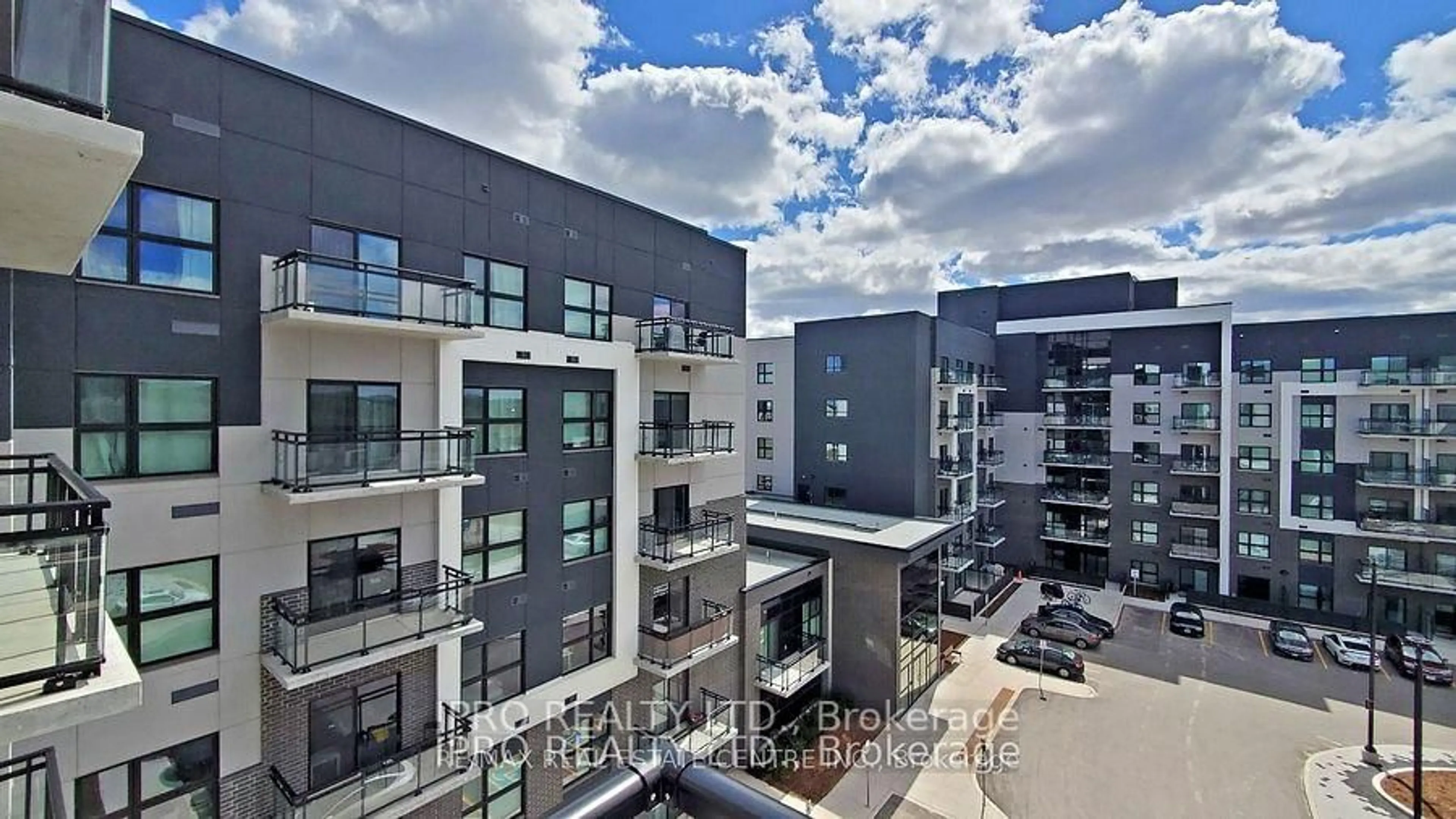 A pic from outside/outdoor area/front of a property/back of a property/a pic from drone, city buildings view from balcony for 102 Grovewood Common Circ #117, Oakville Ontario L6H 0X2