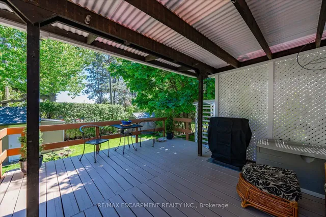 Additional property image - 1280 Consort Cres