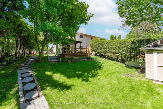 Additional property image - 1280 Consort Cres