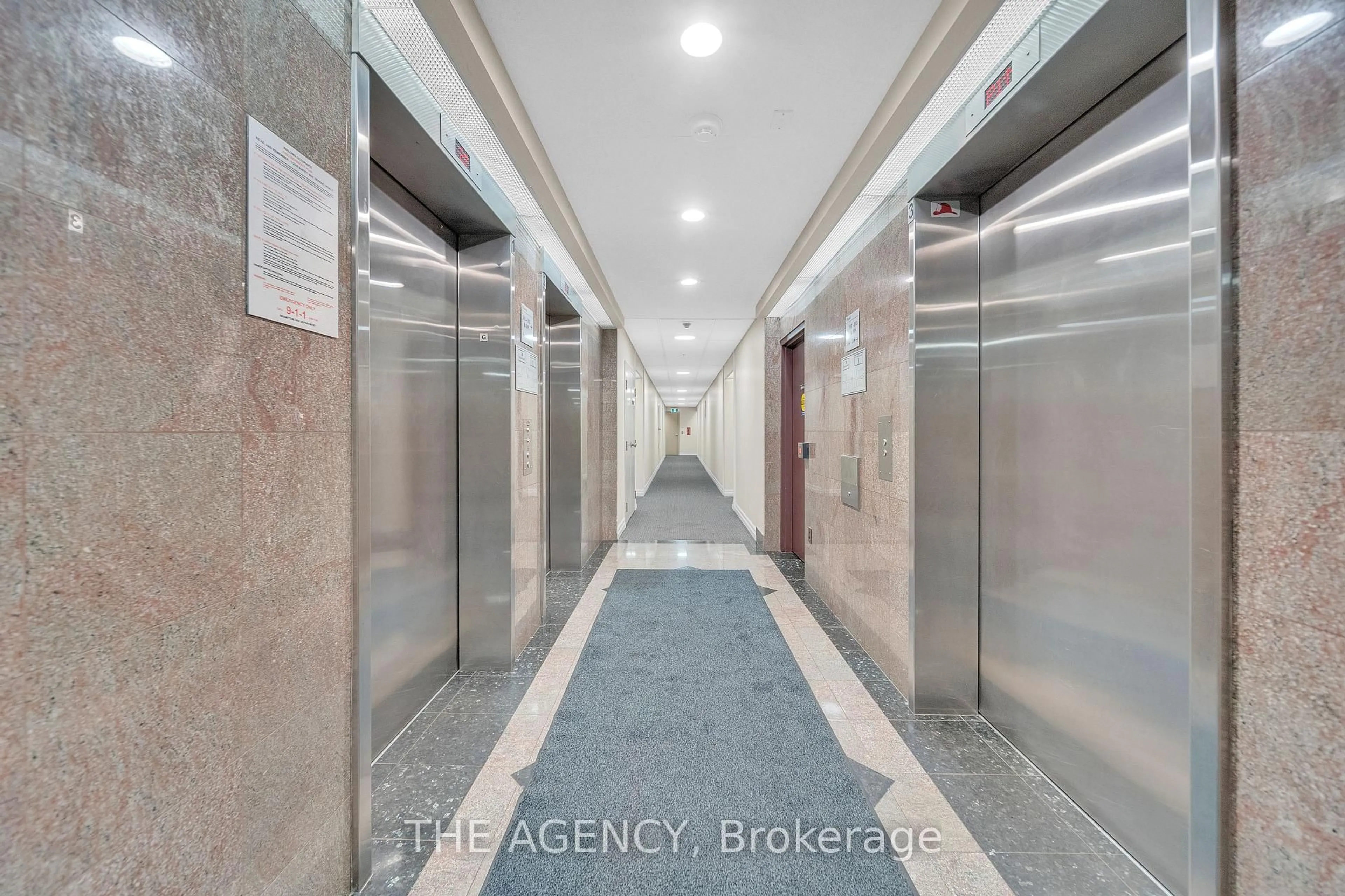 Indoor foyer for 30 Malta Ave #505, Brampton Ontario L6Y 4S5