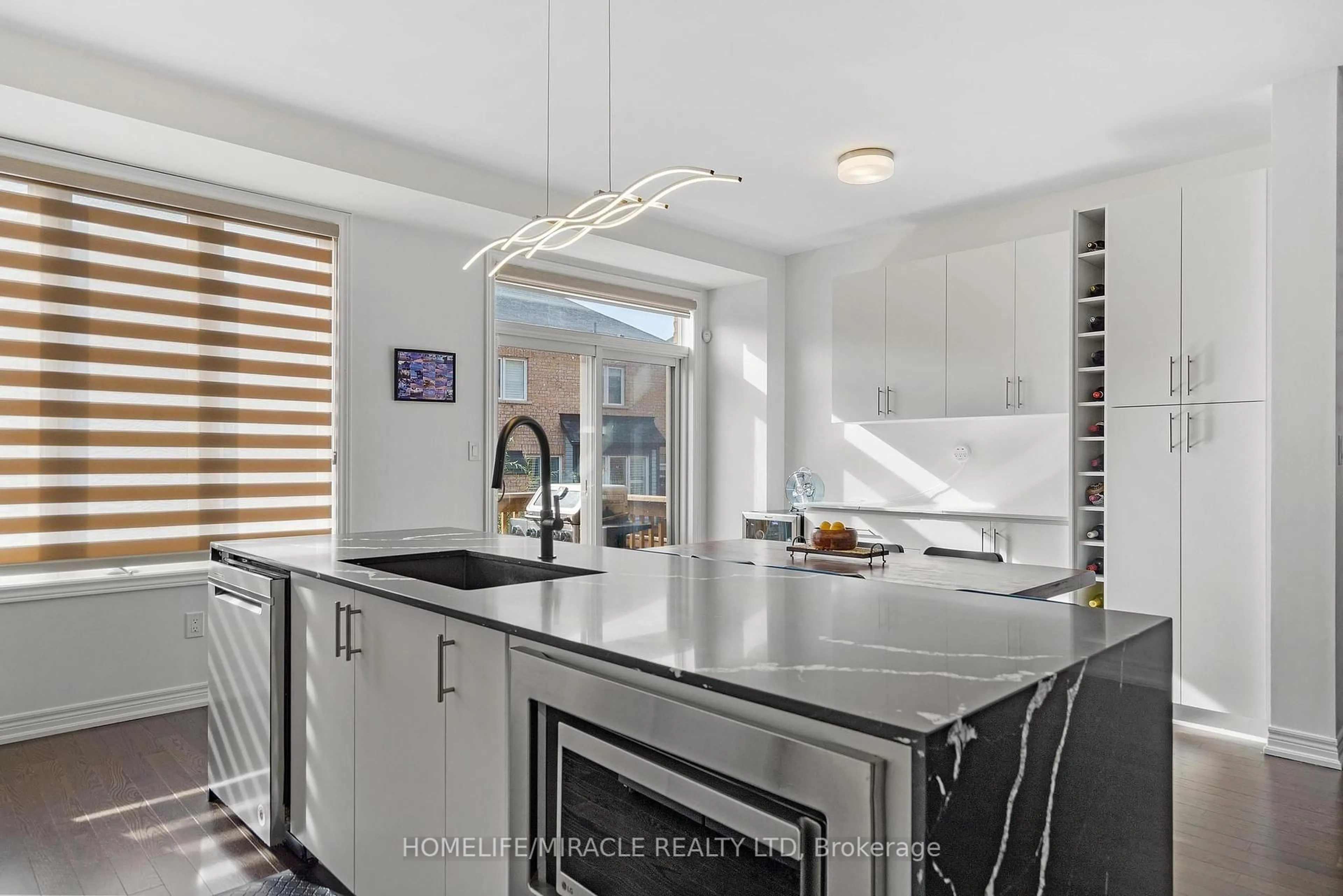 Contemporary kitchen, ceramic/tile floor for 609 Beam Crt, Milton Ontario L9E 1L3