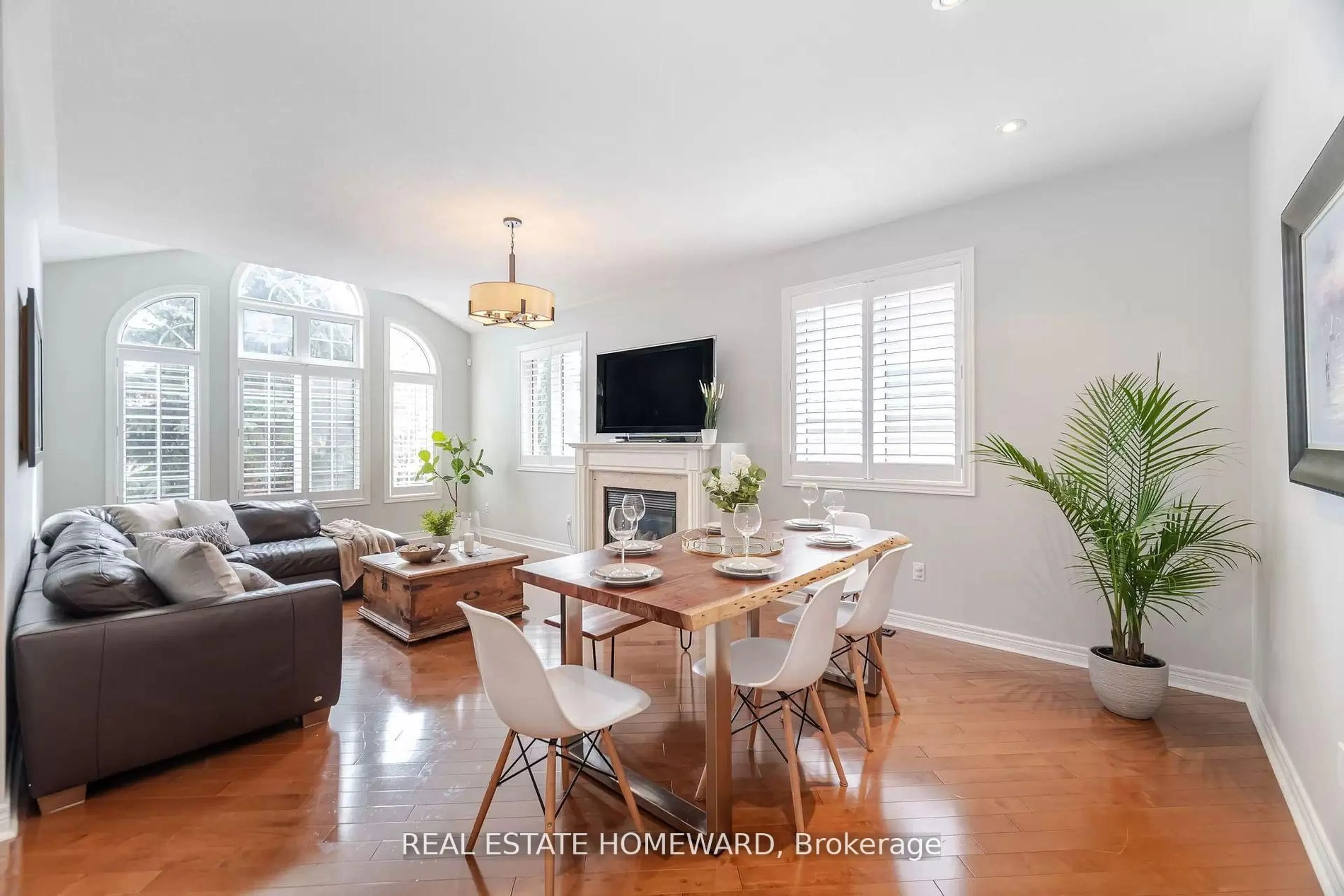 Unknown for 3101 Portree Cres, Oakville Ontario L6M 5C4