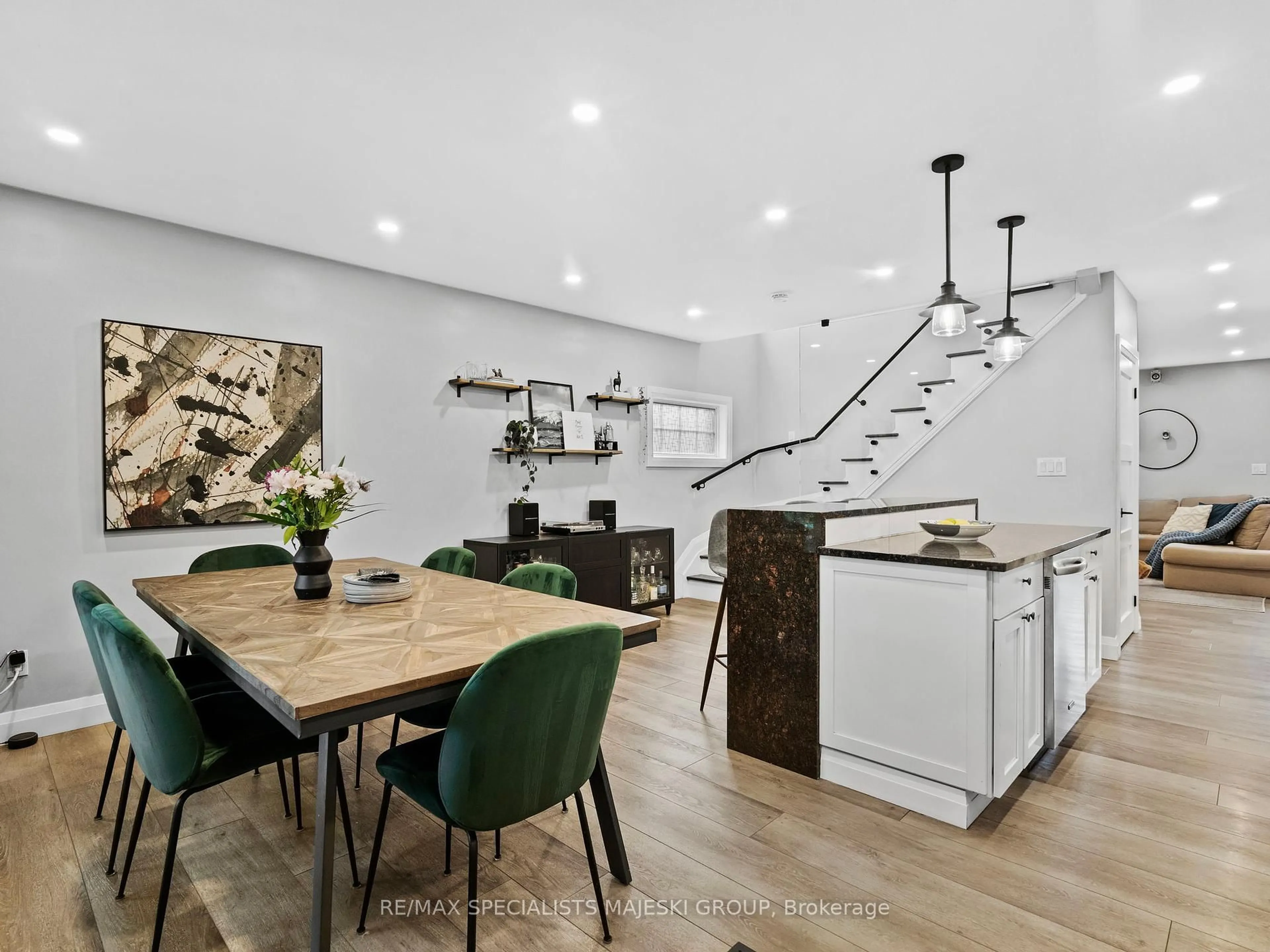 Open concept kitchen, unknown for 211 Alderbrae Ave, Toronto Ontario M8W 4K4