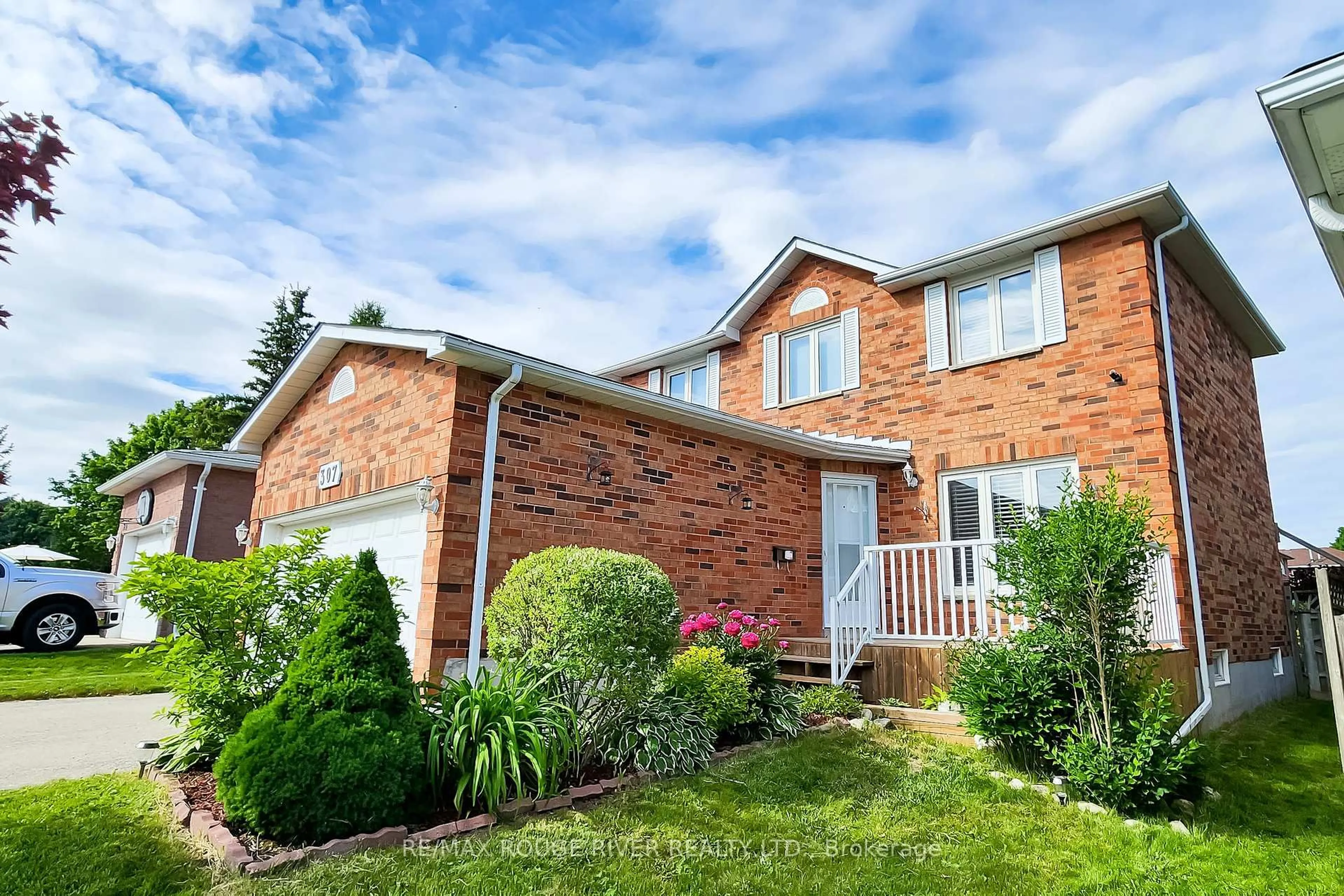 Home with brick exterior material, street for 307 Michael Dr, Orangeville Ontario L9W 4M5