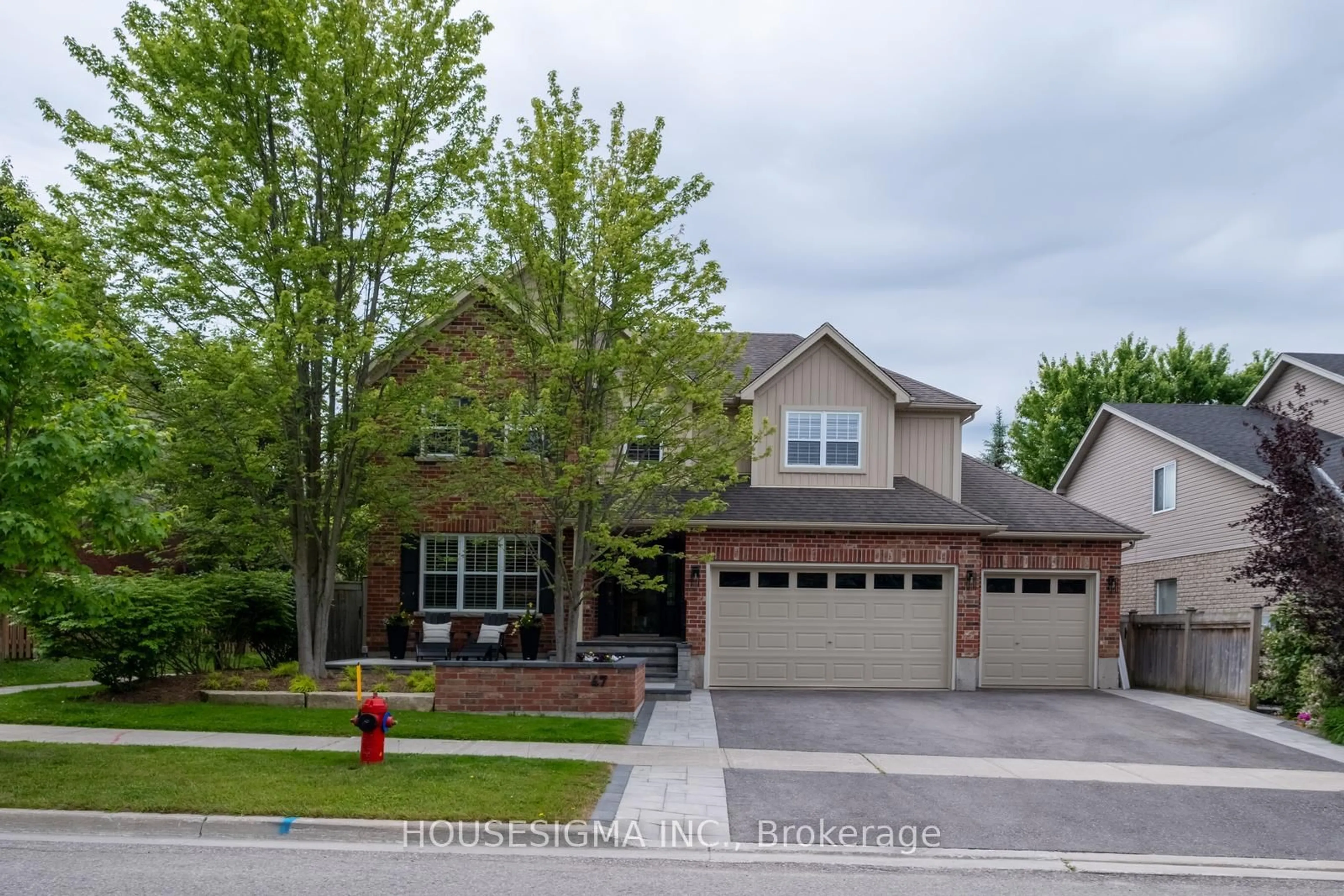 Home with brick exterior material, street for 47 Buena Vista Dr, Orangeville Ontario L9W 1J5