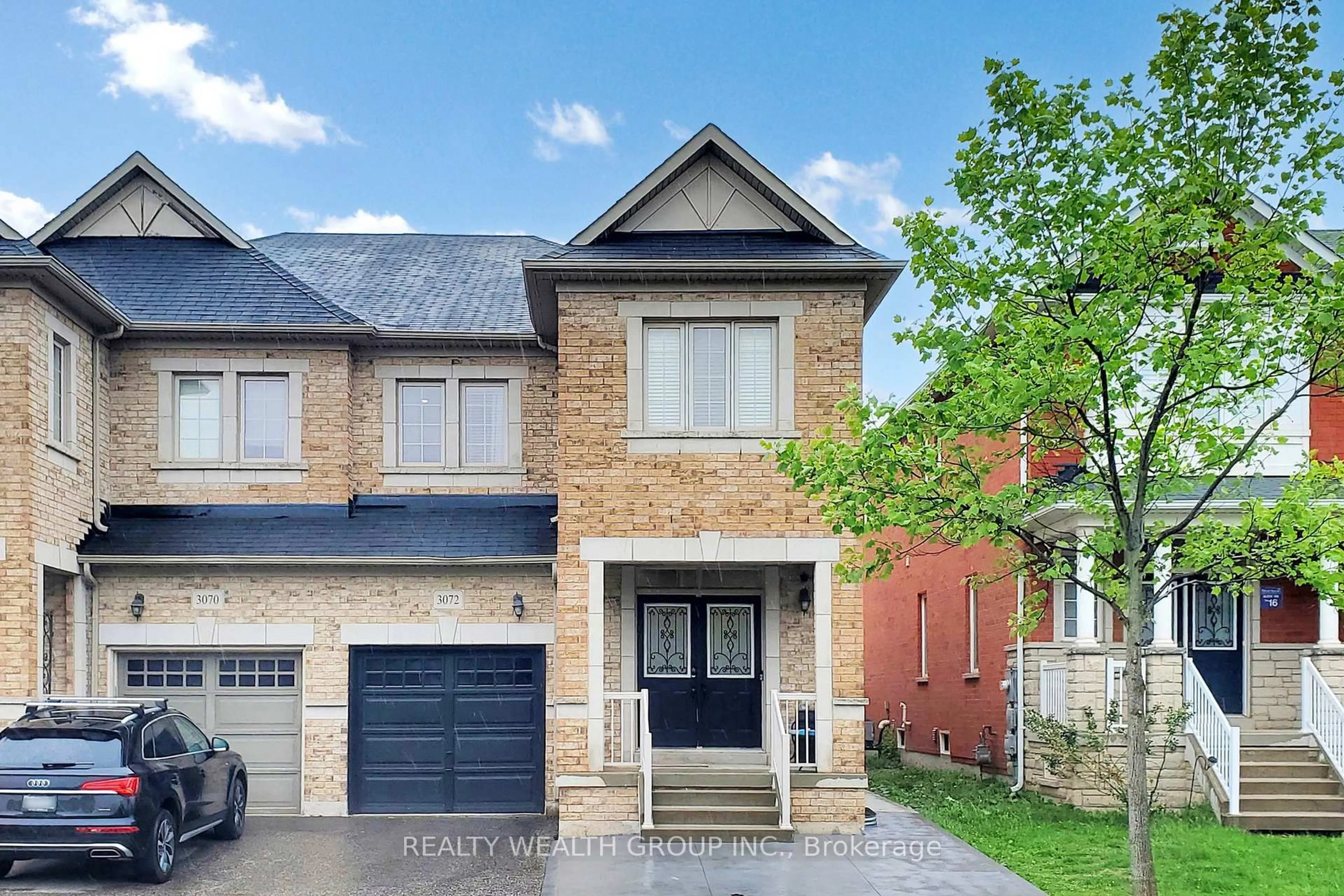 Home with brick exterior material, street for 3072 Janice Dr, Oakville Ontario L6M 0S7