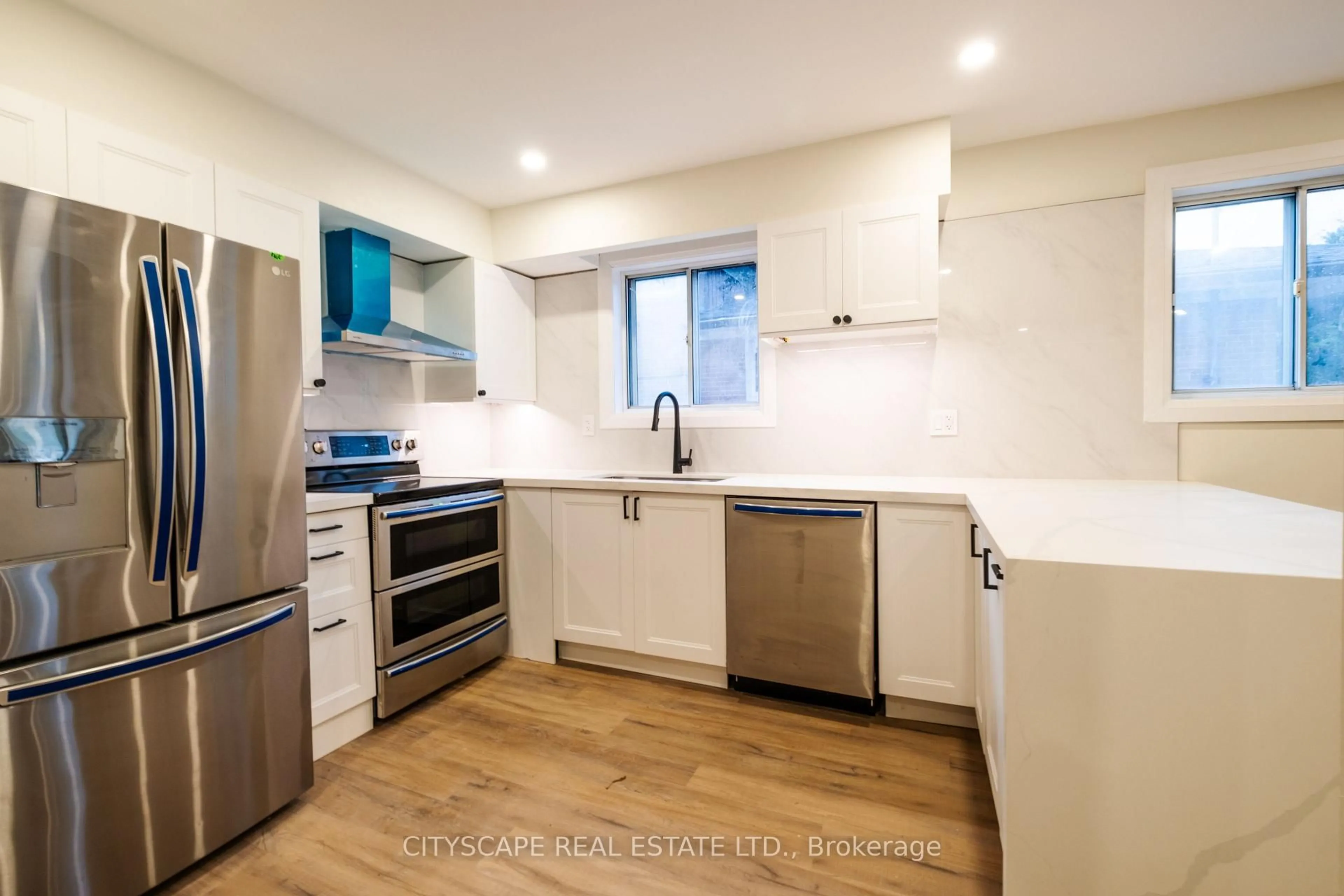 Standard kitchen, unknown for 48 Clayhall Cres, Toronto Ontario M3J 1W6